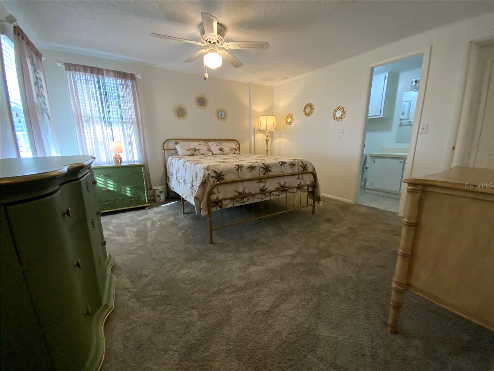 1802 PETUNIA LN, THE VILLAGES, FL, 32159