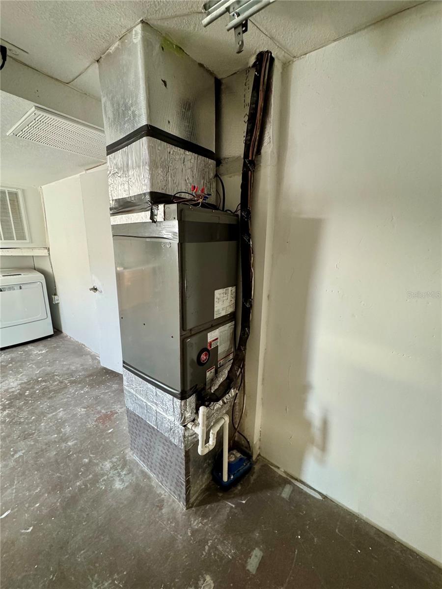 1415 WEYFORD LN, HOLIDAY, FL, 34691