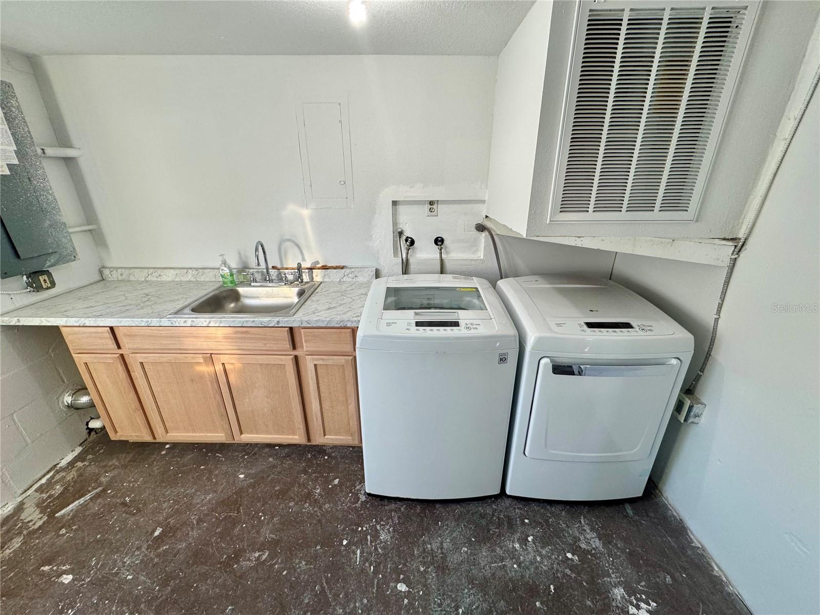 1415 WEYFORD LN, HOLIDAY, FL, 34691