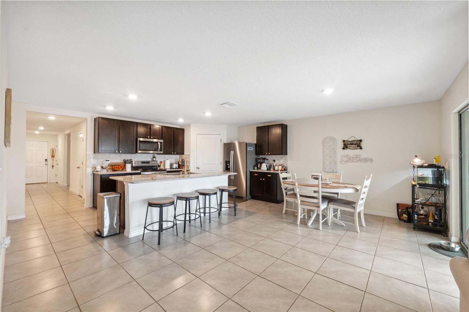 2812 GUMBO LIMBO DR, WIMAUMA, FL, 33598