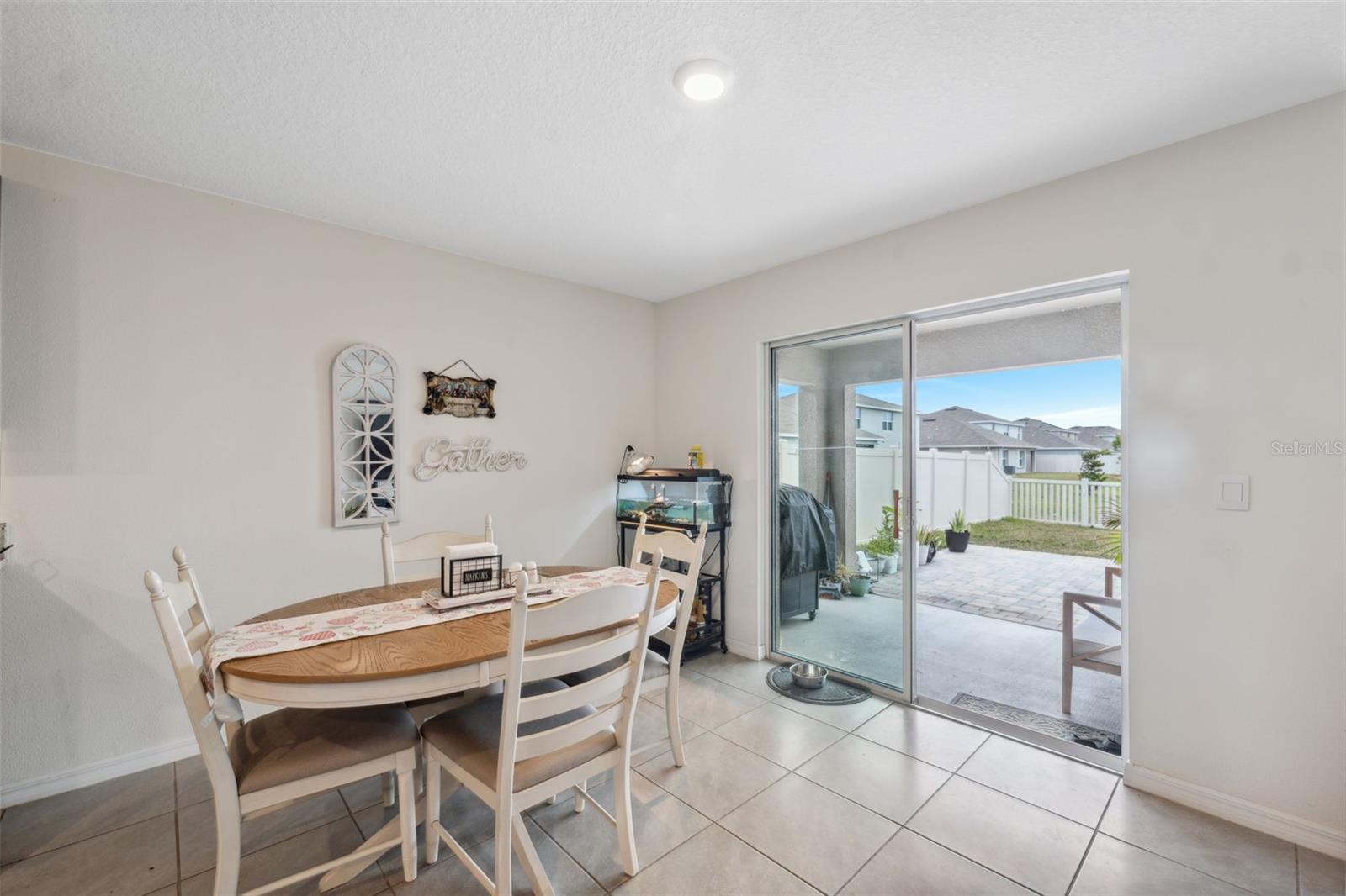 2812 GUMBO LIMBO DR, WIMAUMA, FL, 33598
