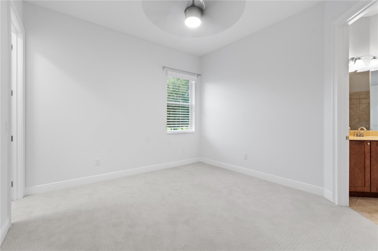 5312 MEADOW HILL LOOP, LADY LAKE, FL, 32159