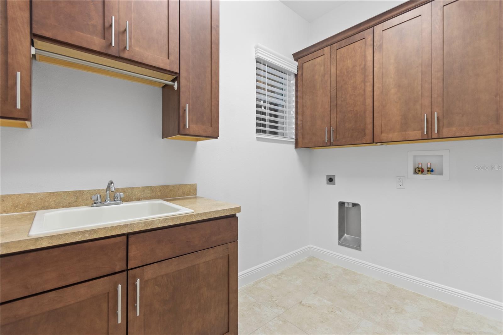 5312 MEADOW HILL LOOP, LADY LAKE, FL, 32159