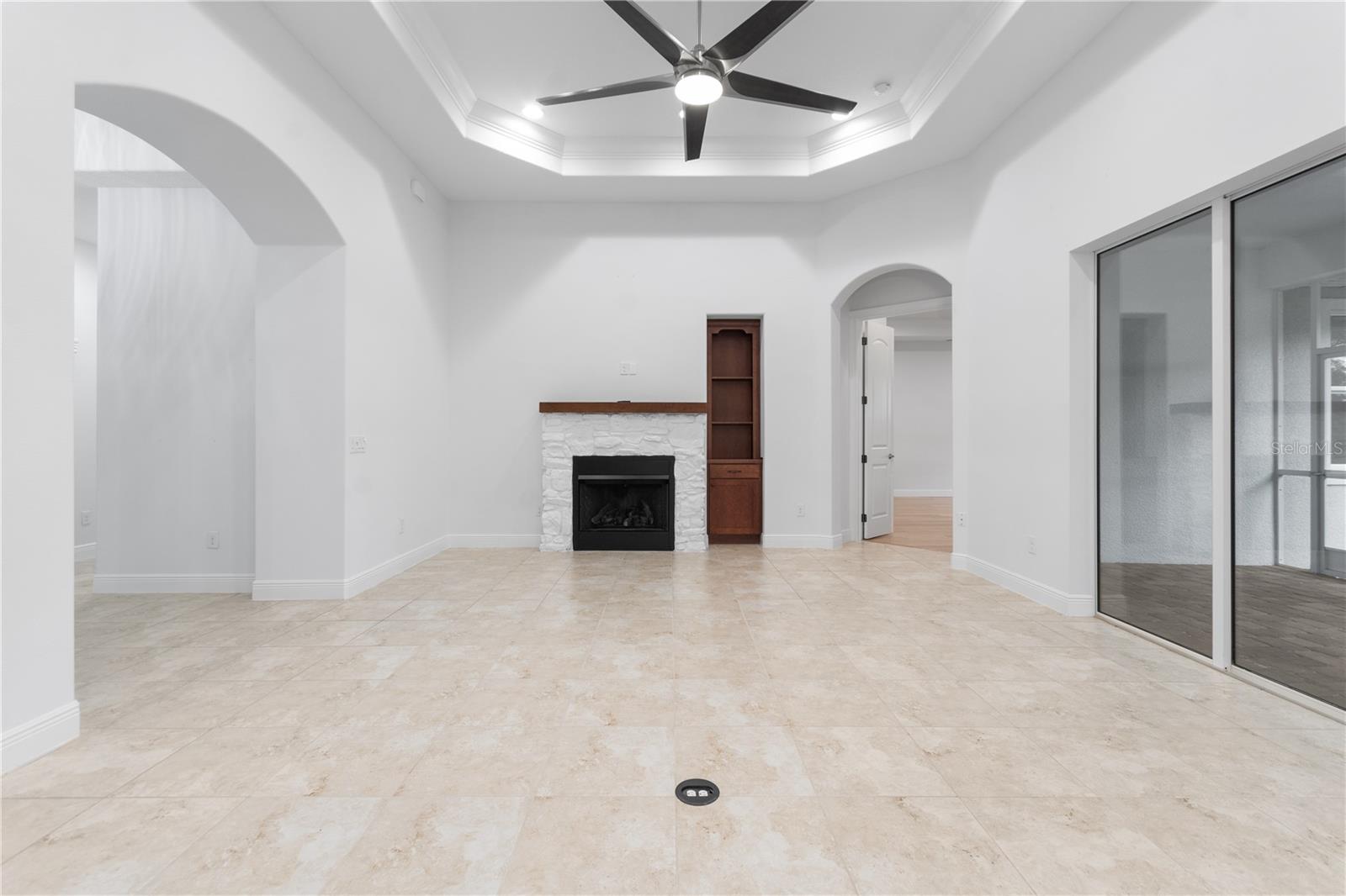 5312 MEADOW HILL LOOP, LADY LAKE, FL, 32159