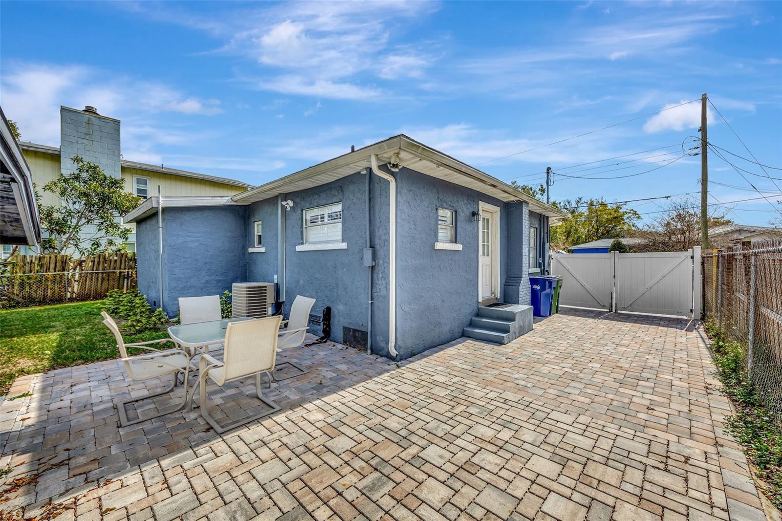 717 W WEST ST, TAMPA, FL, 33602