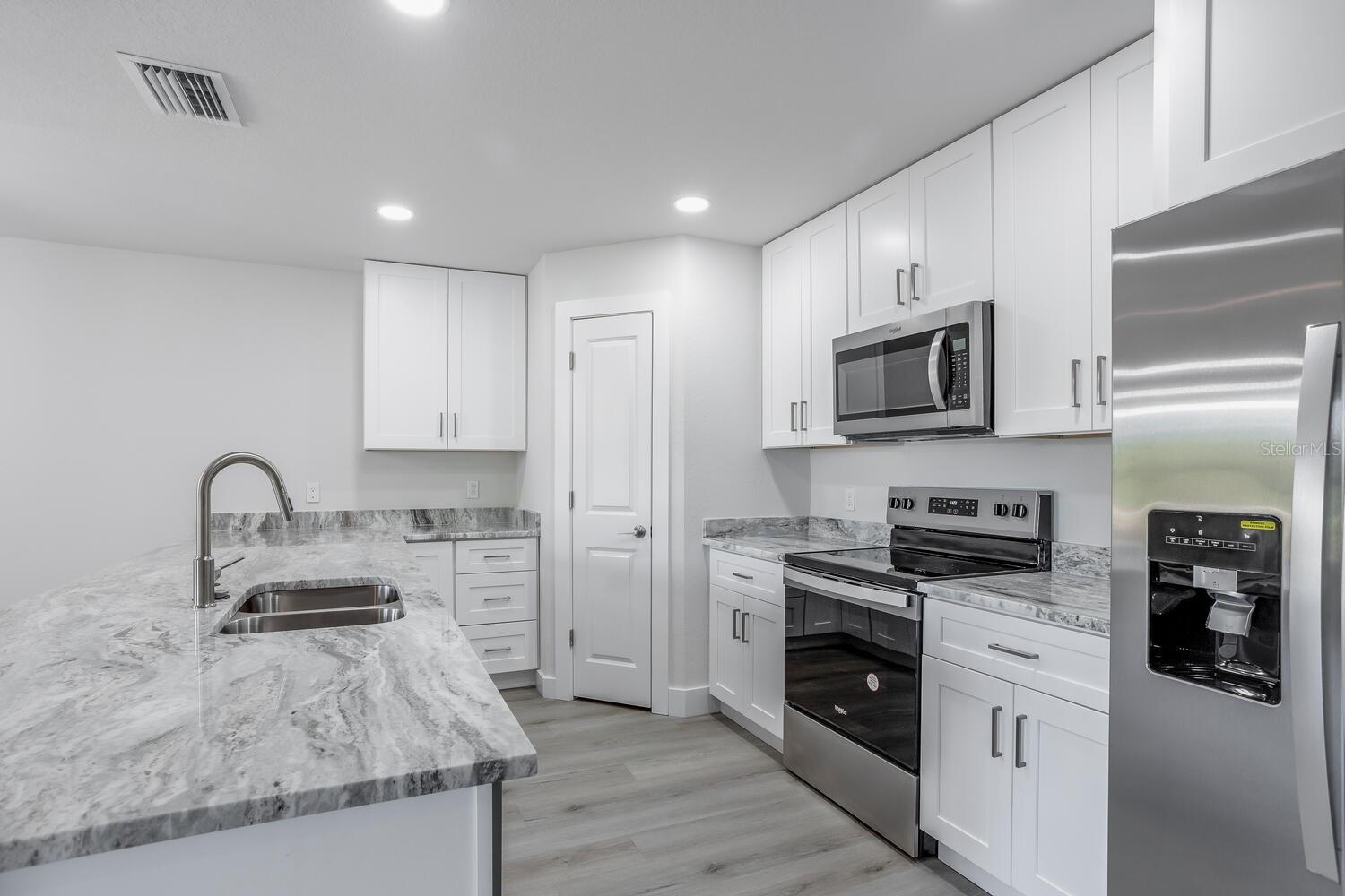 26356 BROOKS RD, PUNTA GORDA, FL, 33955