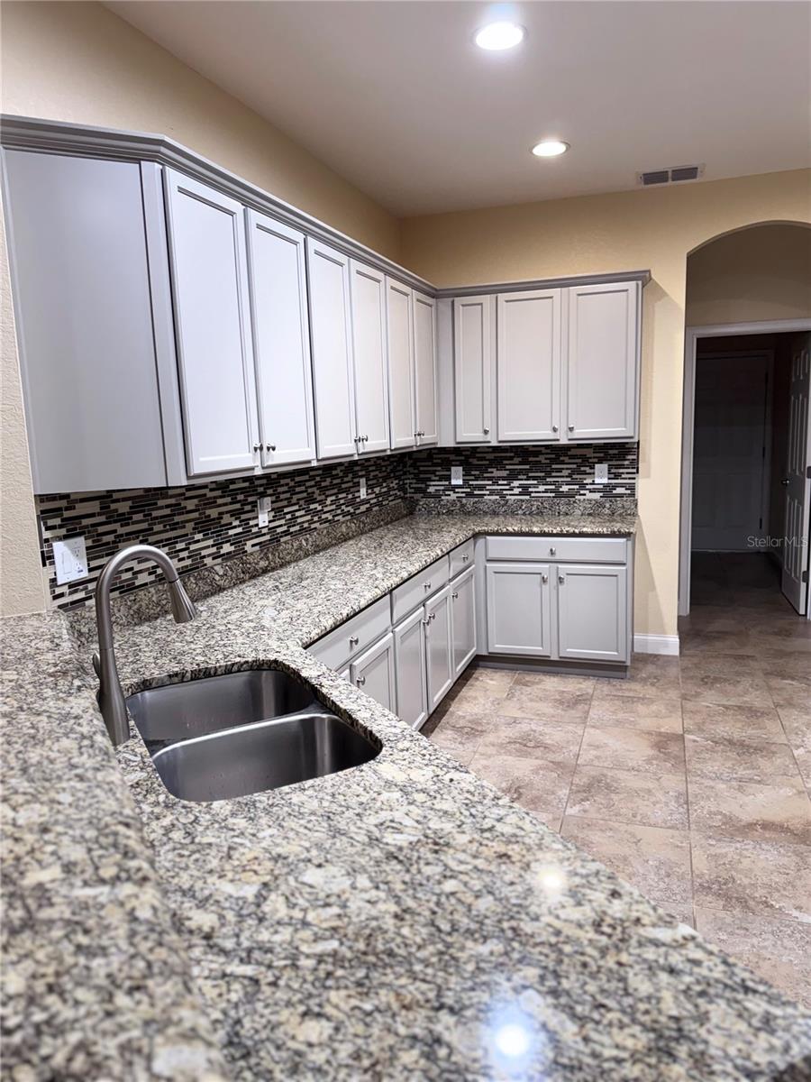 245 VIOLA DR, AUBURNDALE, FL, 33823