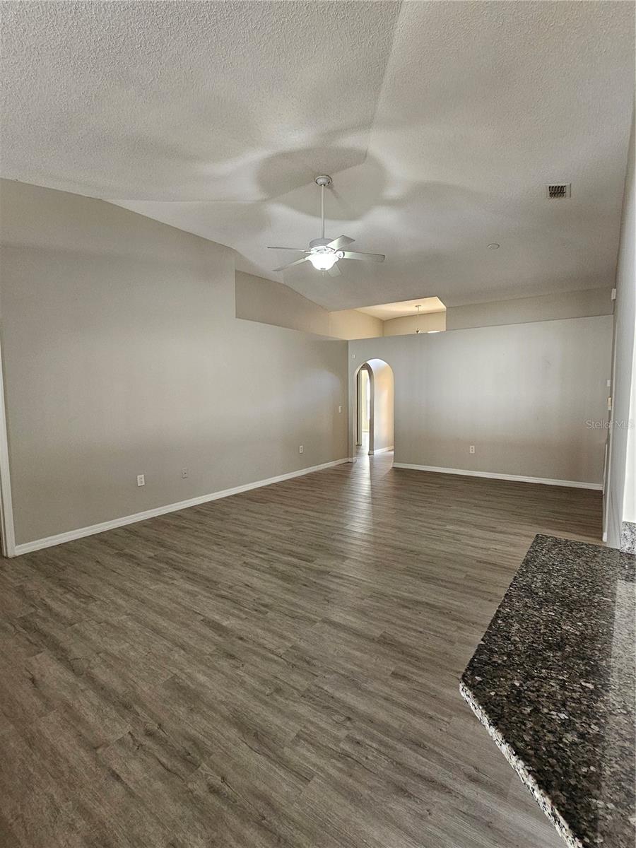 10459 FLY FISHING ST, RIVERVIEW, FL, 33569