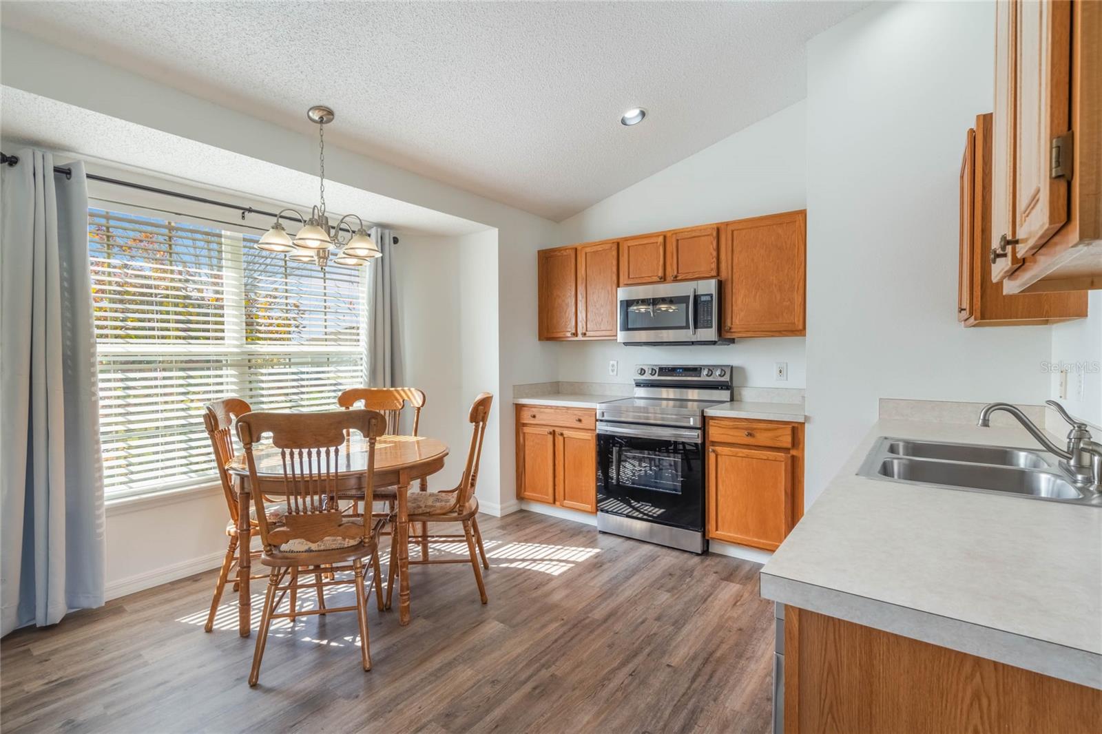 1649 STANLEY AVE, GROVELAND, FL, 34736