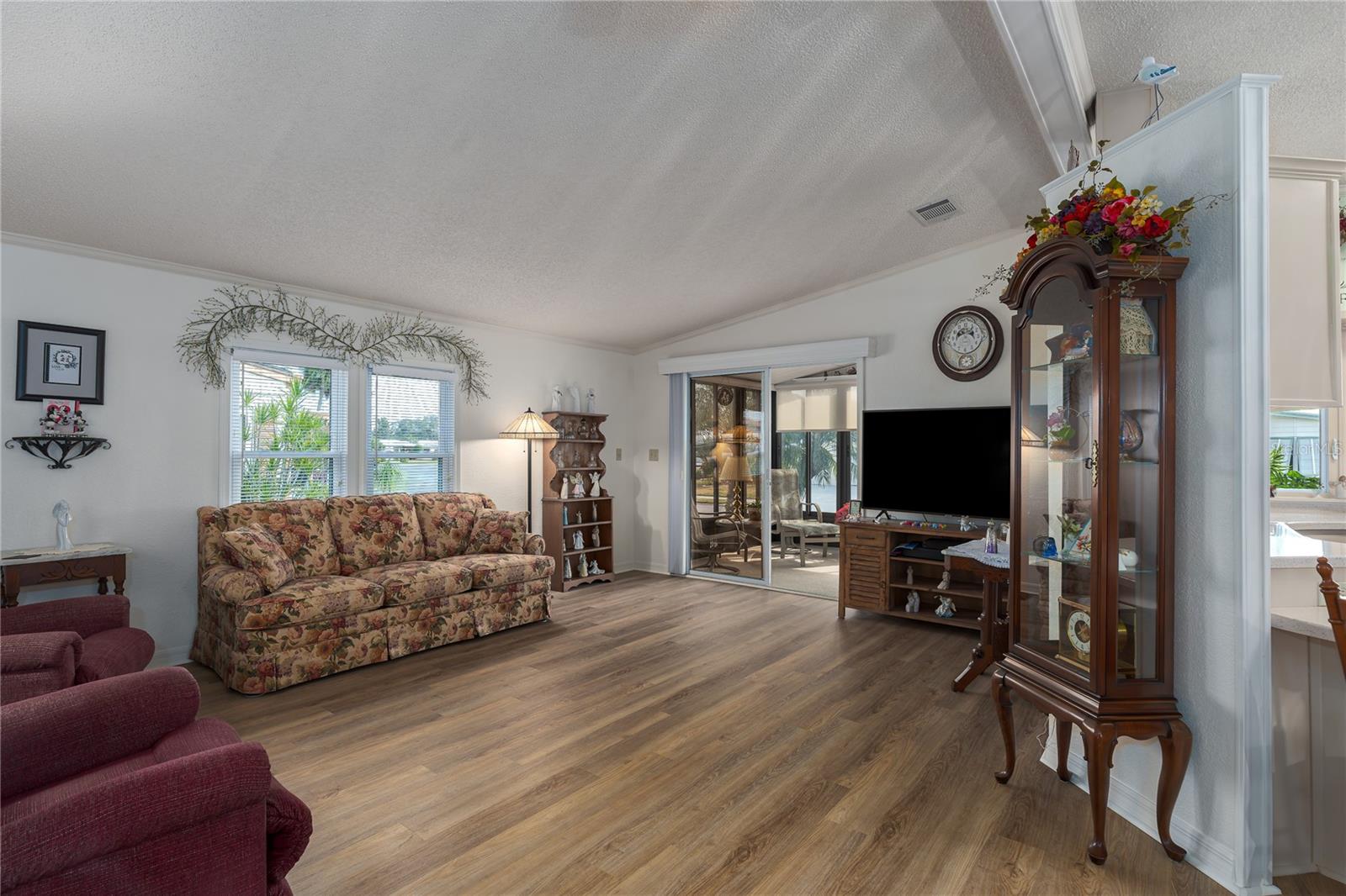 8520 IMPERIAL CIR, PALMETTO, FL, 34221