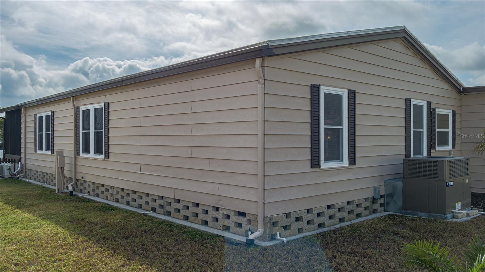 8520 IMPERIAL CIR, PALMETTO, FL, 34221