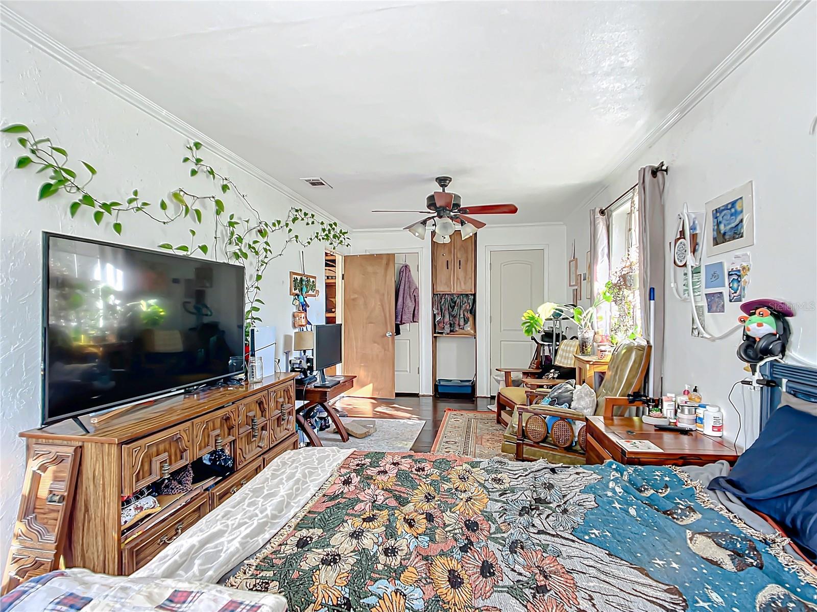 411 NE 10TH ST, GAINESVILLE, FL, 32601