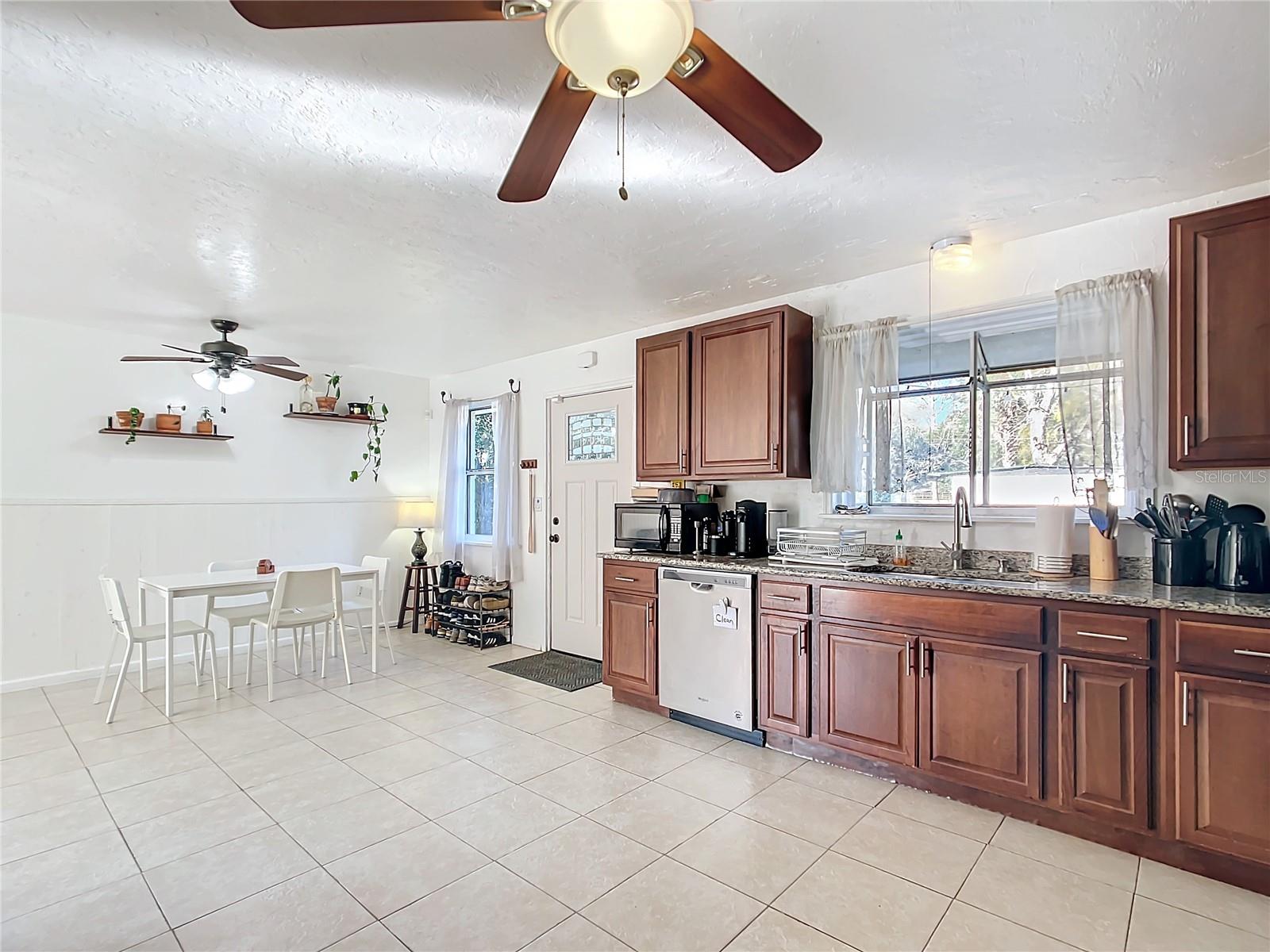 411 NE 10TH ST, GAINESVILLE, FL, 32601