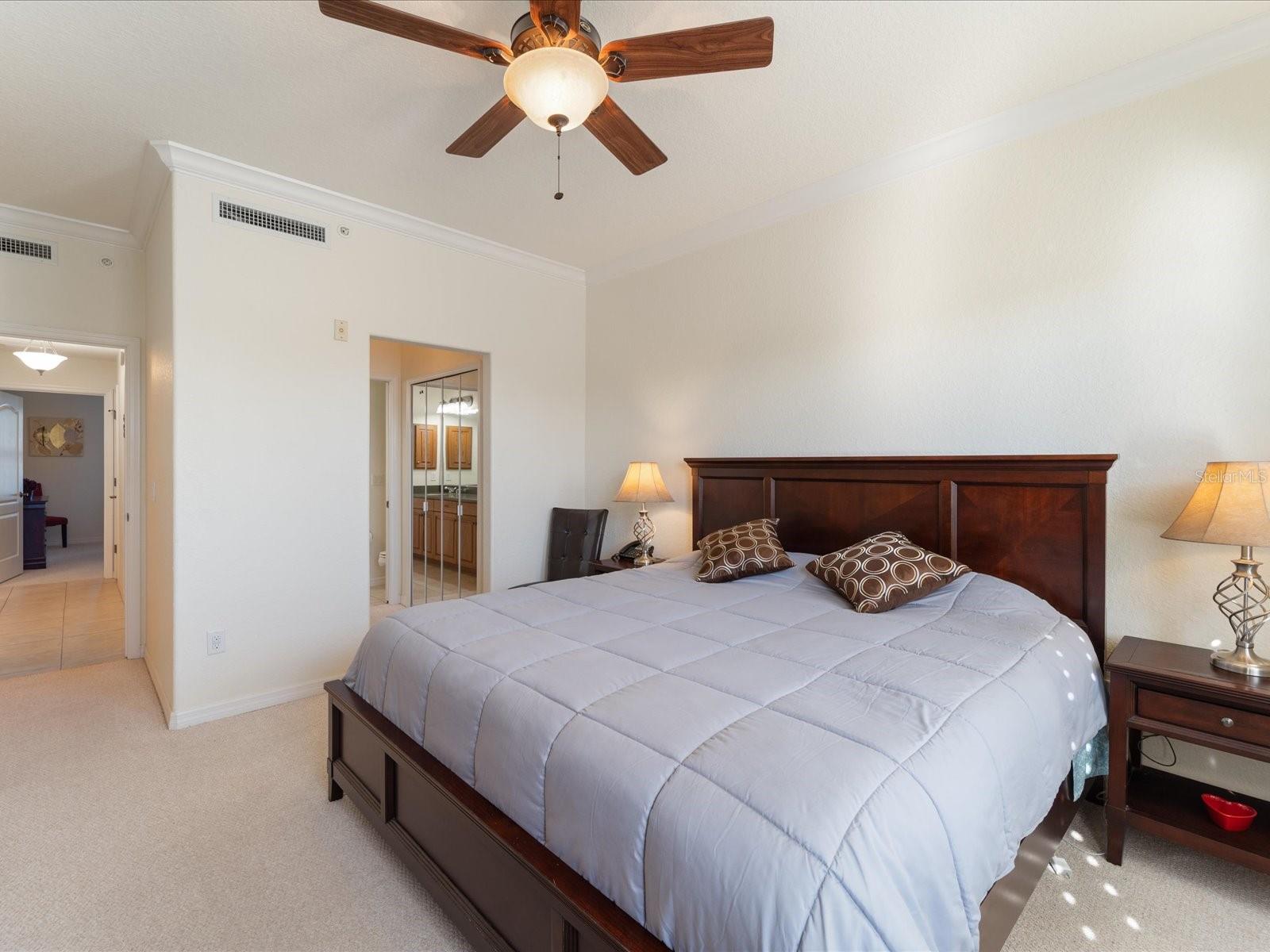 700 GARDENS EDGE DR #722, VENICE, FL, 34285
