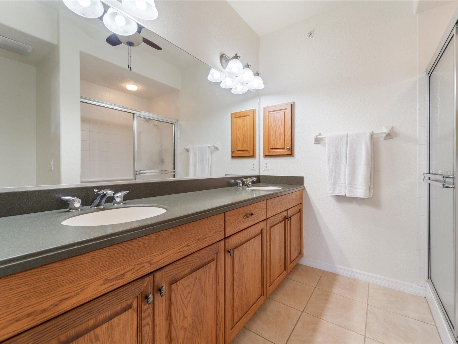 700 GARDENS EDGE DR #722, VENICE, FL, 34285