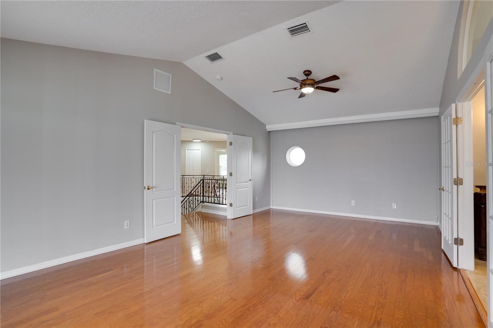 18809 CHAVILLE RD, LUTZ, FL, 33558