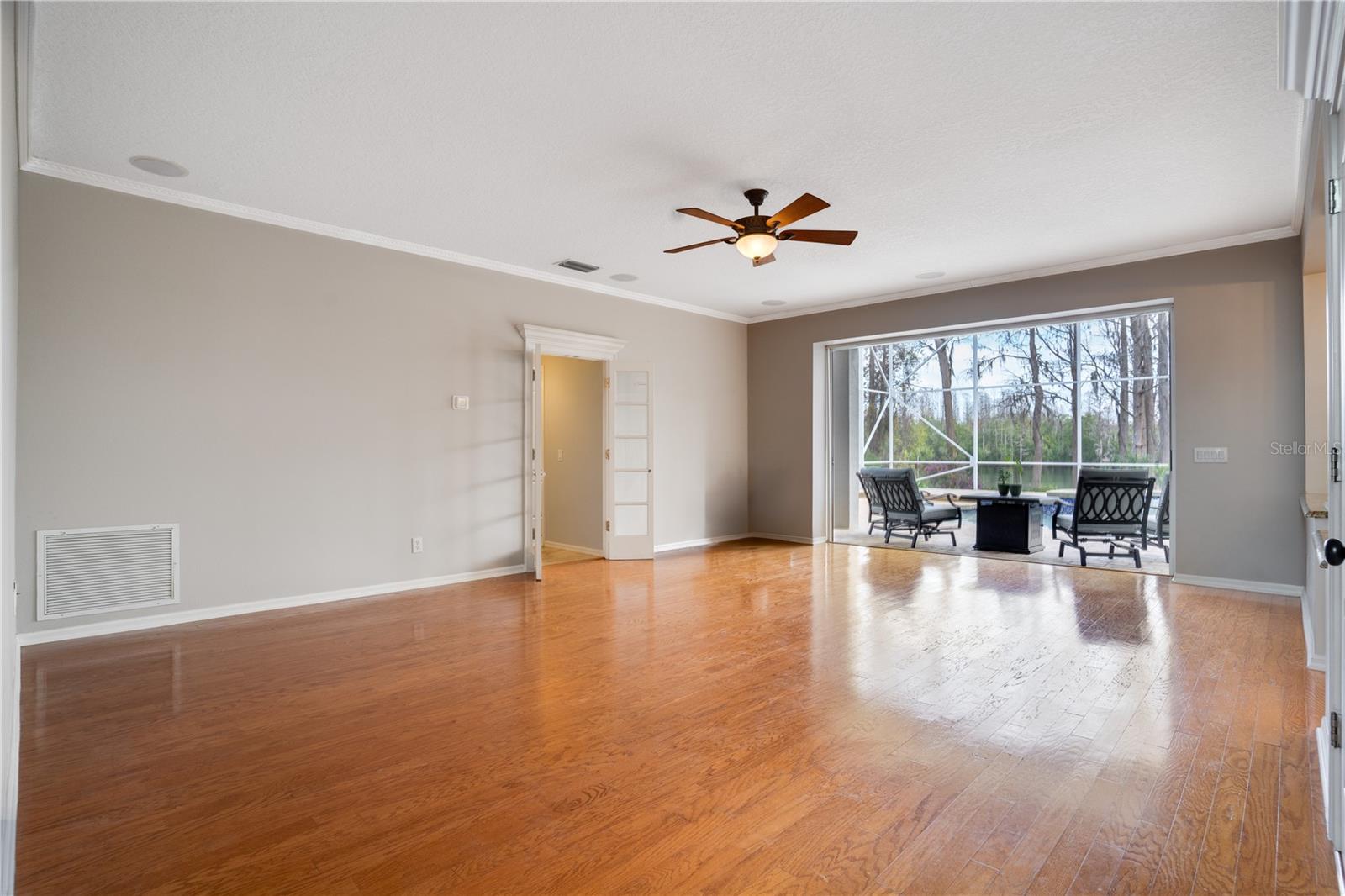 18809 CHAVILLE RD, LUTZ, FL, 33558