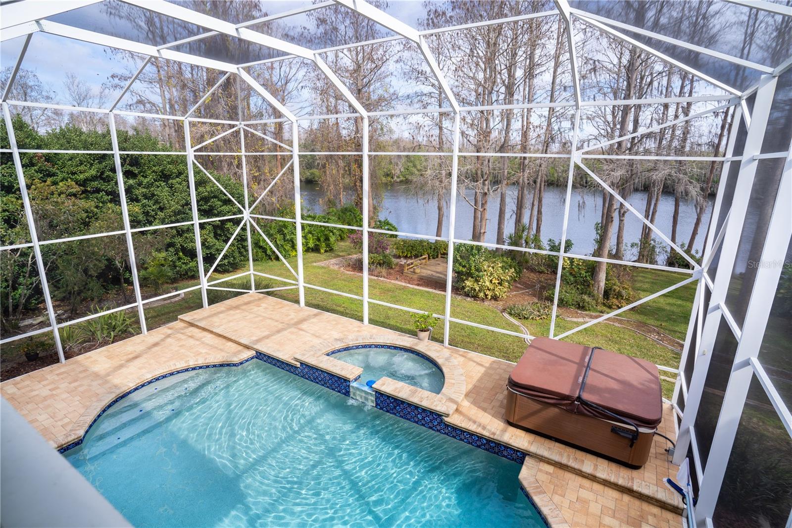 18809 CHAVILLE RD, LUTZ, FL, 33558