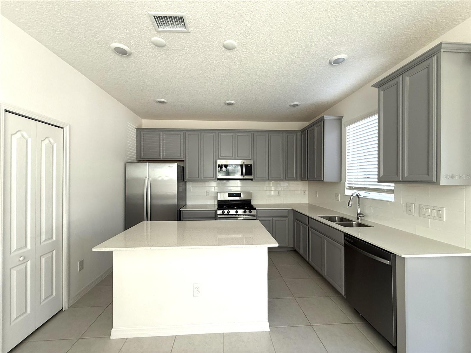 5758 SPOTTED HARRIER WAY, LITHIA, FL, 33547