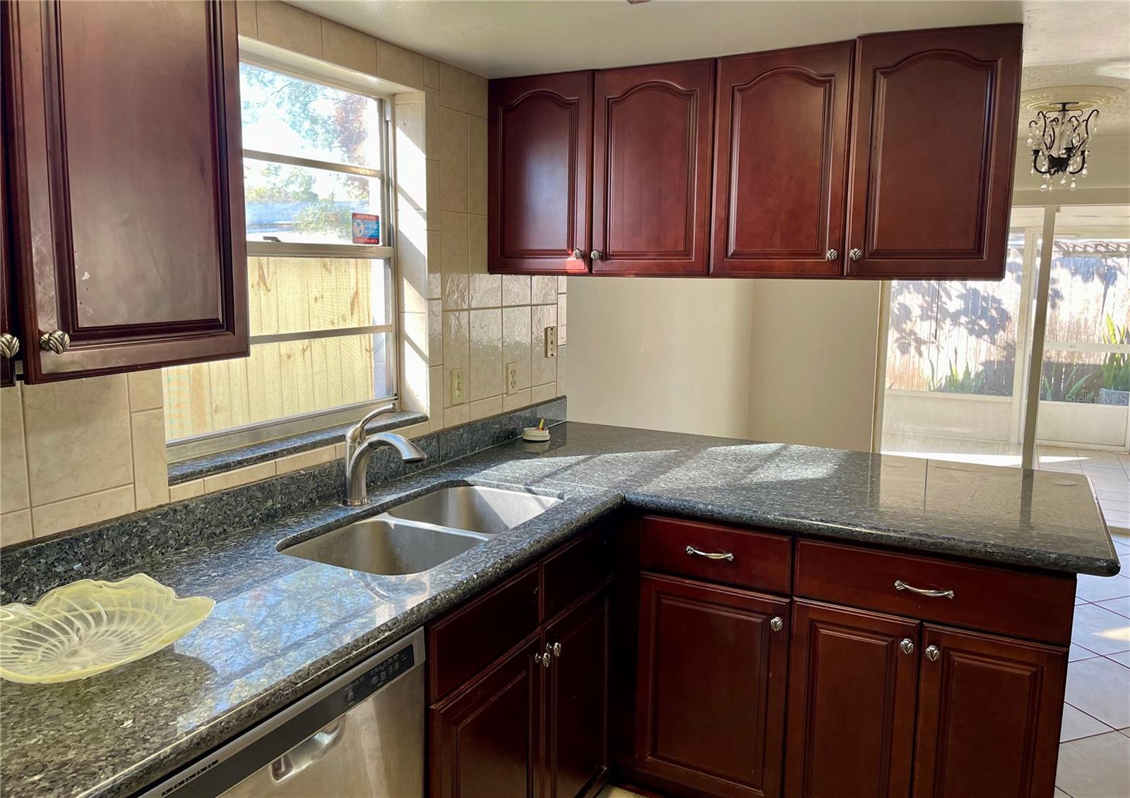 4814 NORTHDALE BLVD, TAMPA, FL, 33624