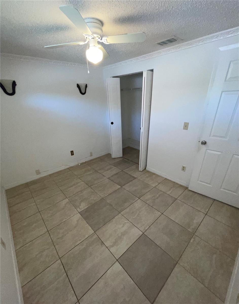 4814 NORTHDALE BLVD, TAMPA, FL, 33624
