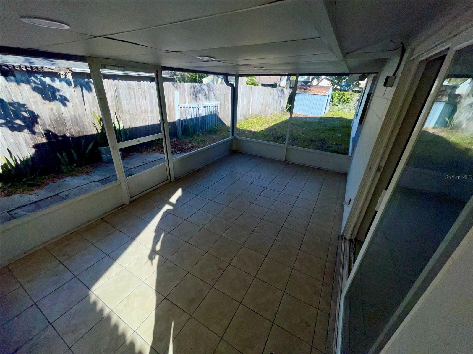 4814 NORTHDALE BLVD, TAMPA, FL, 33624