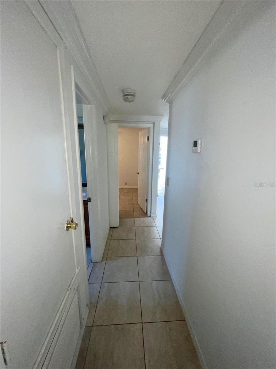 4814 NORTHDALE BLVD, TAMPA, FL, 33624