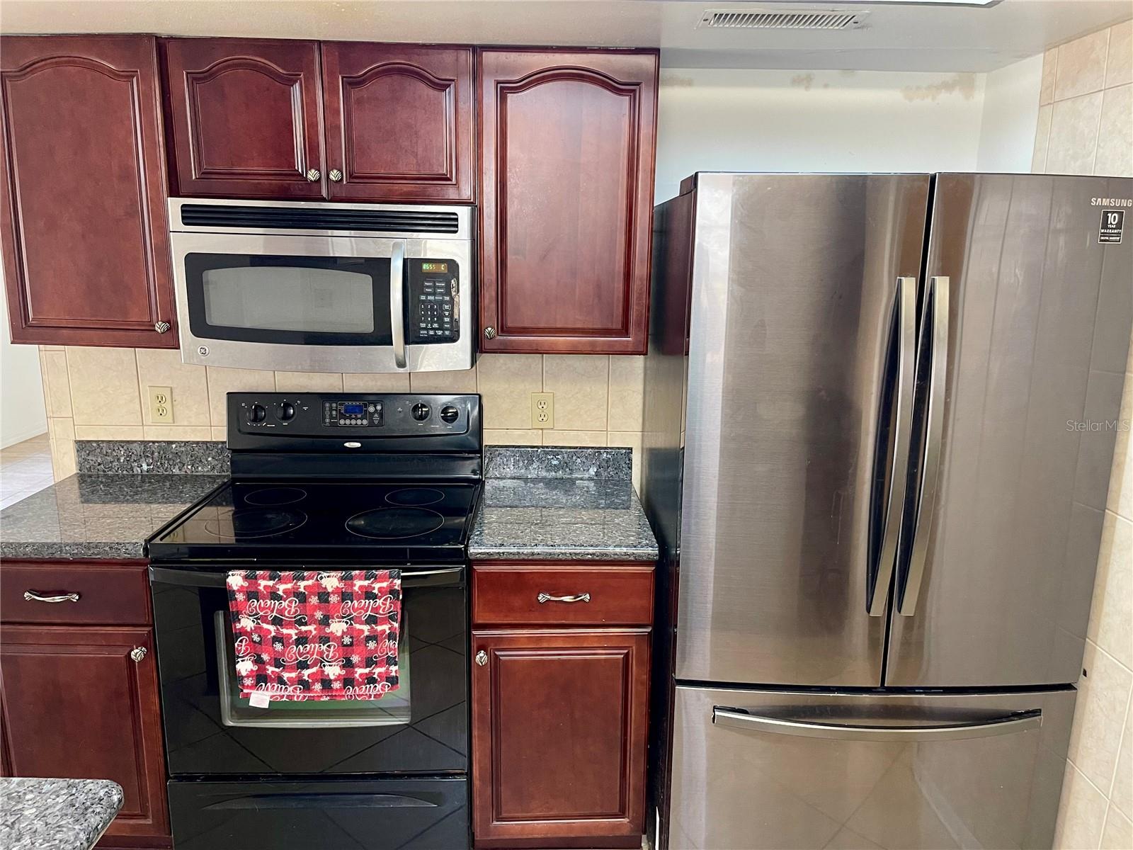 4814 NORTHDALE BLVD, TAMPA, FL, 33624
