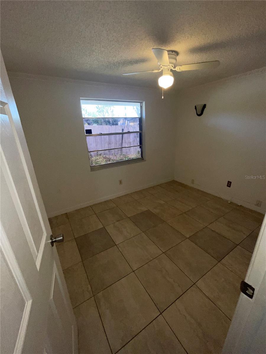 4814 NORTHDALE BLVD, TAMPA, FL, 33624