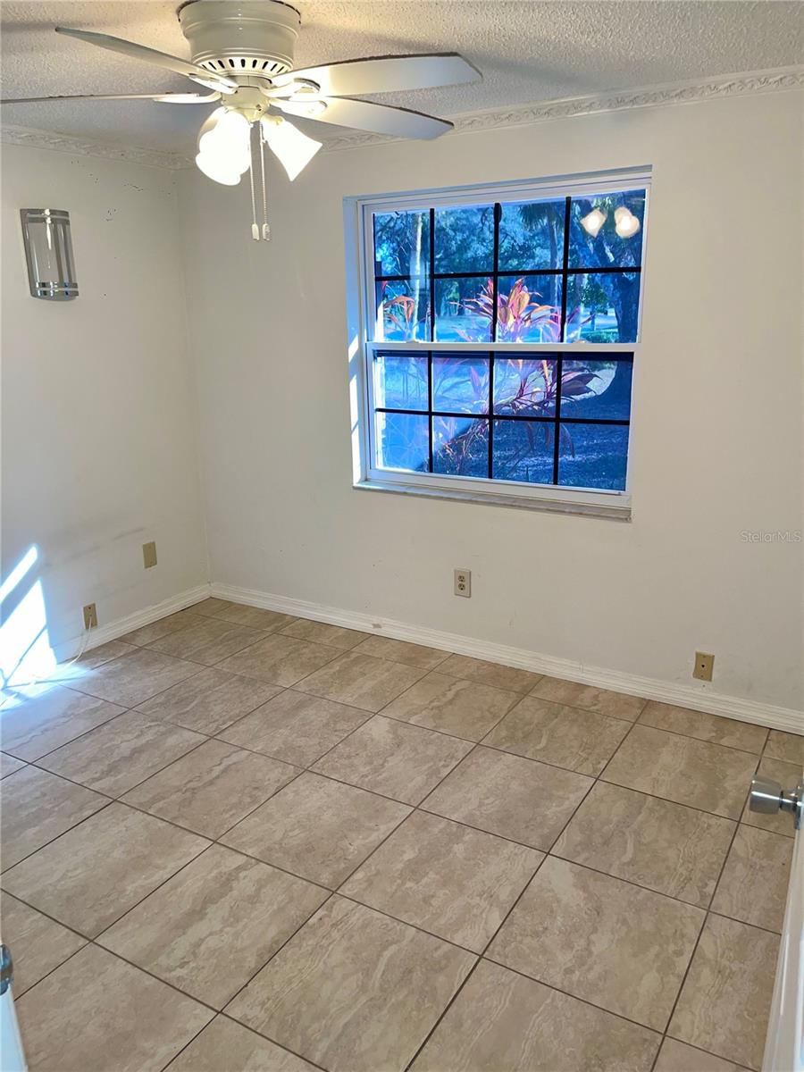 4814 NORTHDALE BLVD, TAMPA, FL, 33624