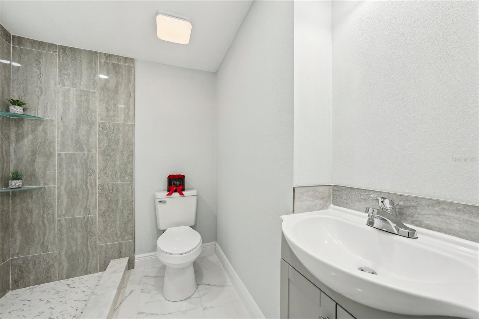 2503 W CRAWFORD ST, TAMPA, FL, 33614