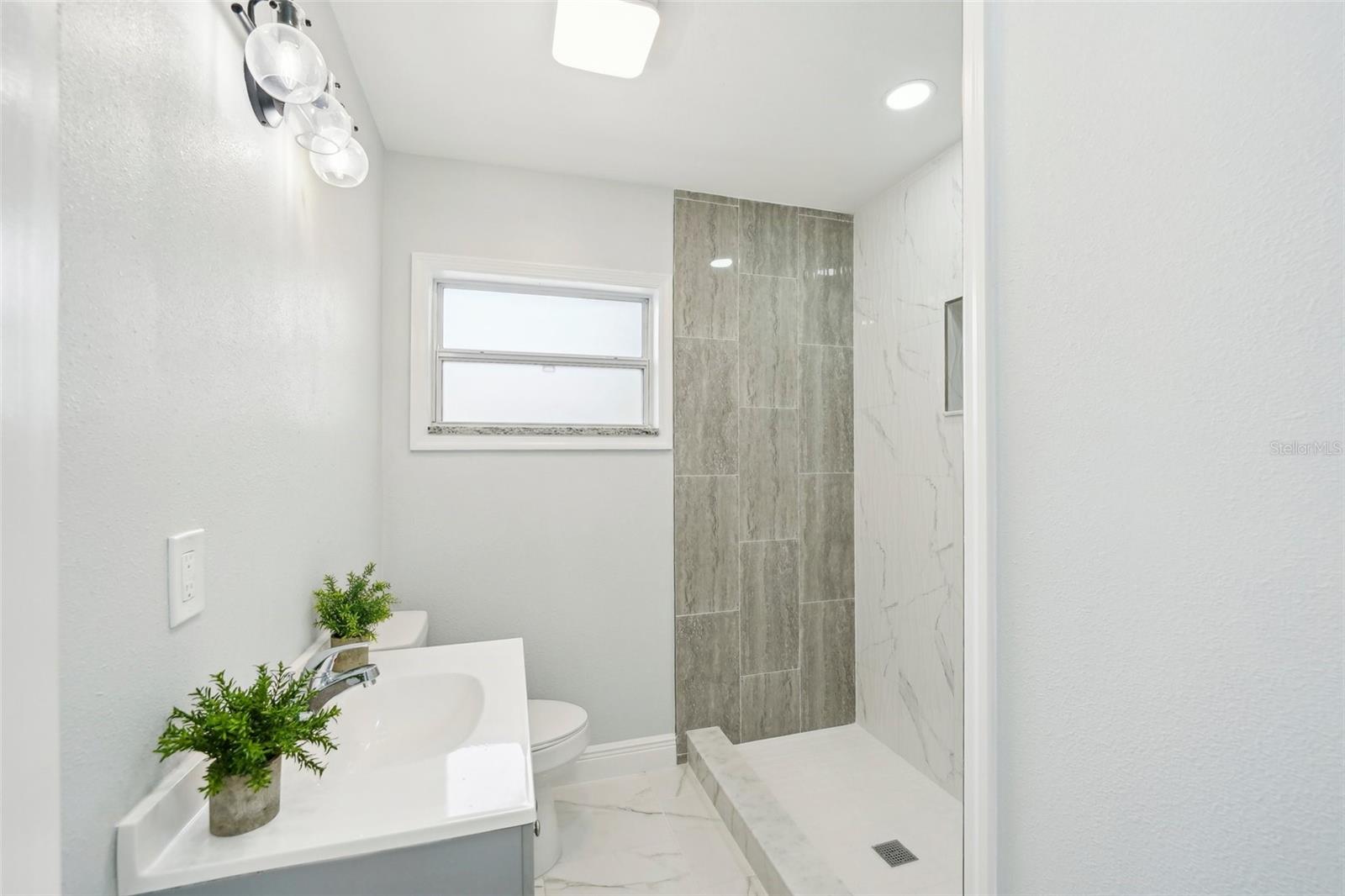 2503 W CRAWFORD ST, TAMPA, FL, 33614