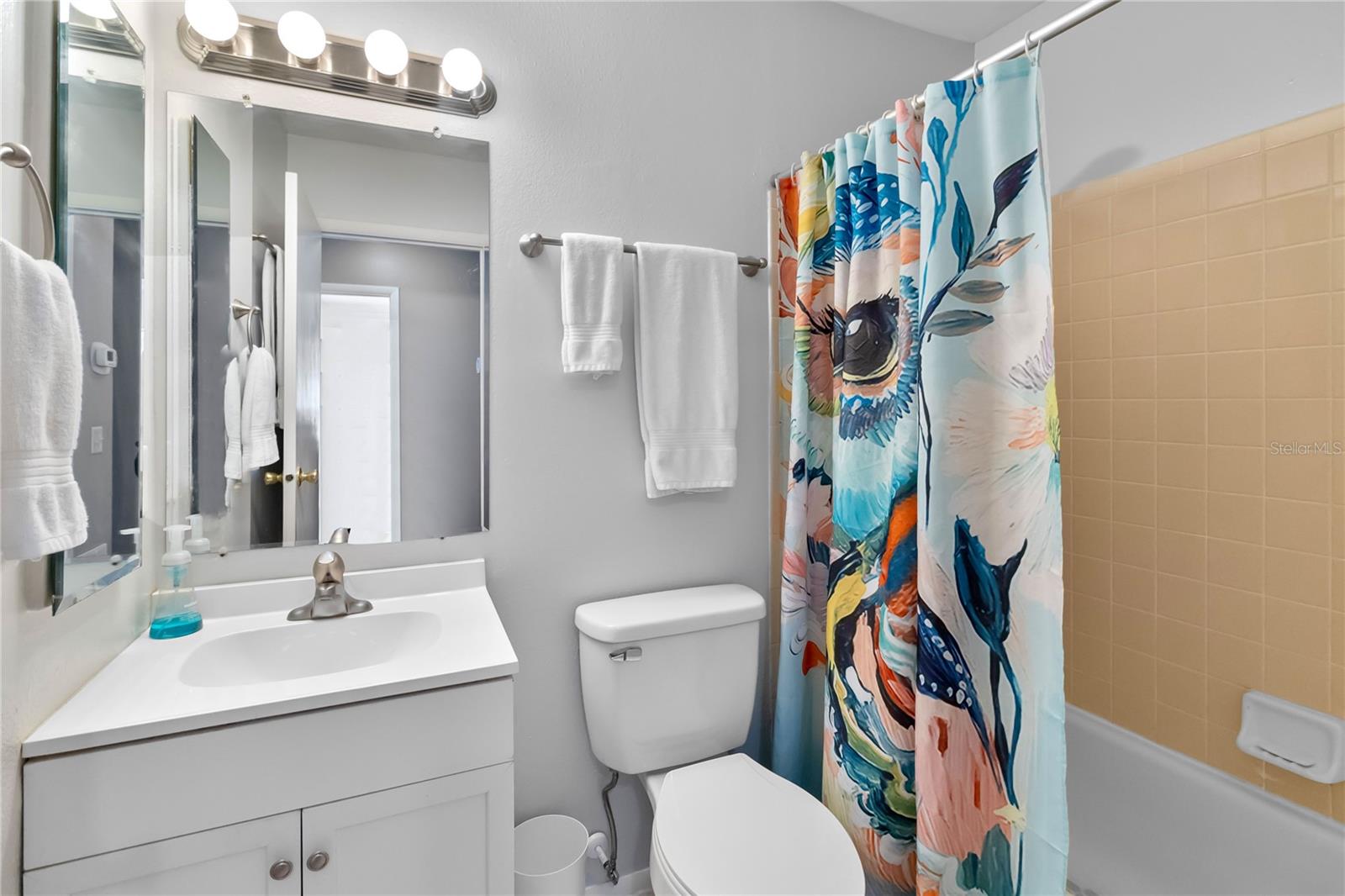 8024 LESIA CIR, ORLANDO, FL, 32835