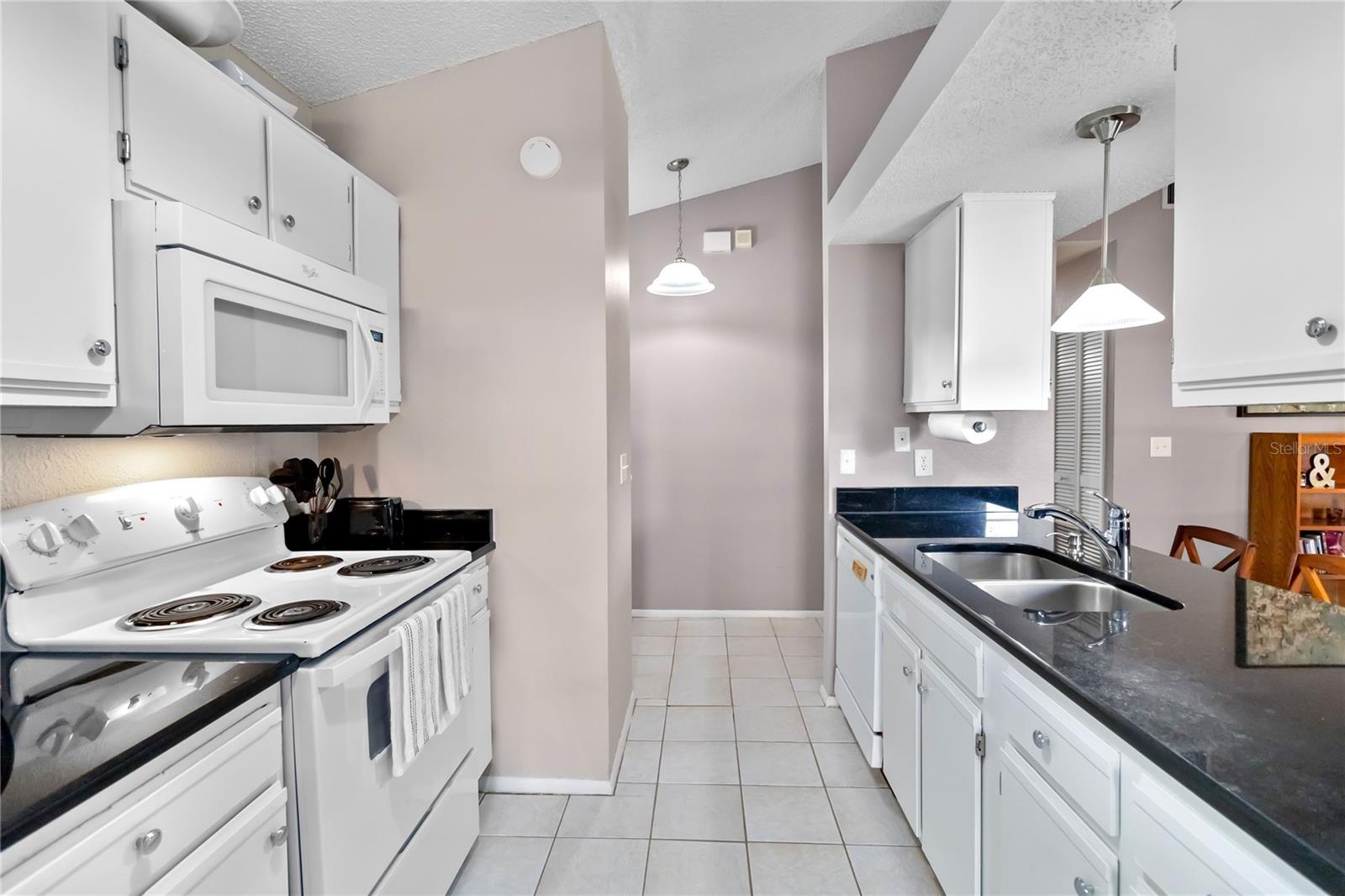 8024 LESIA CIR, ORLANDO, FL, 32835