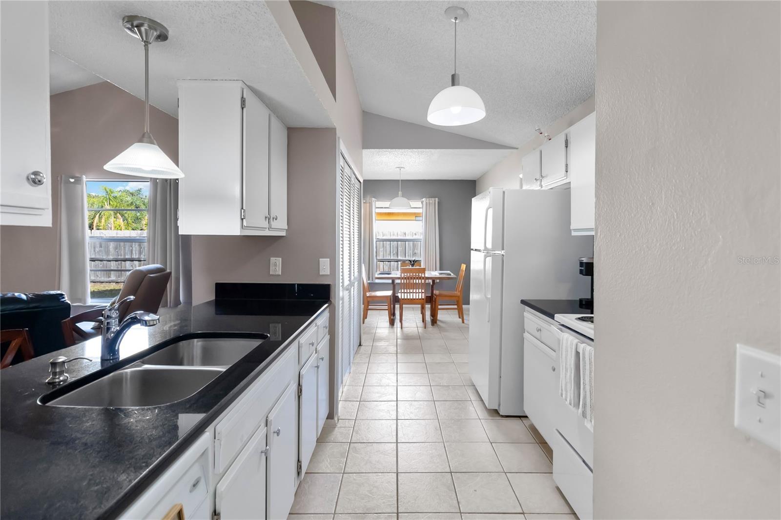 8024 LESIA CIR, ORLANDO, FL, 32835