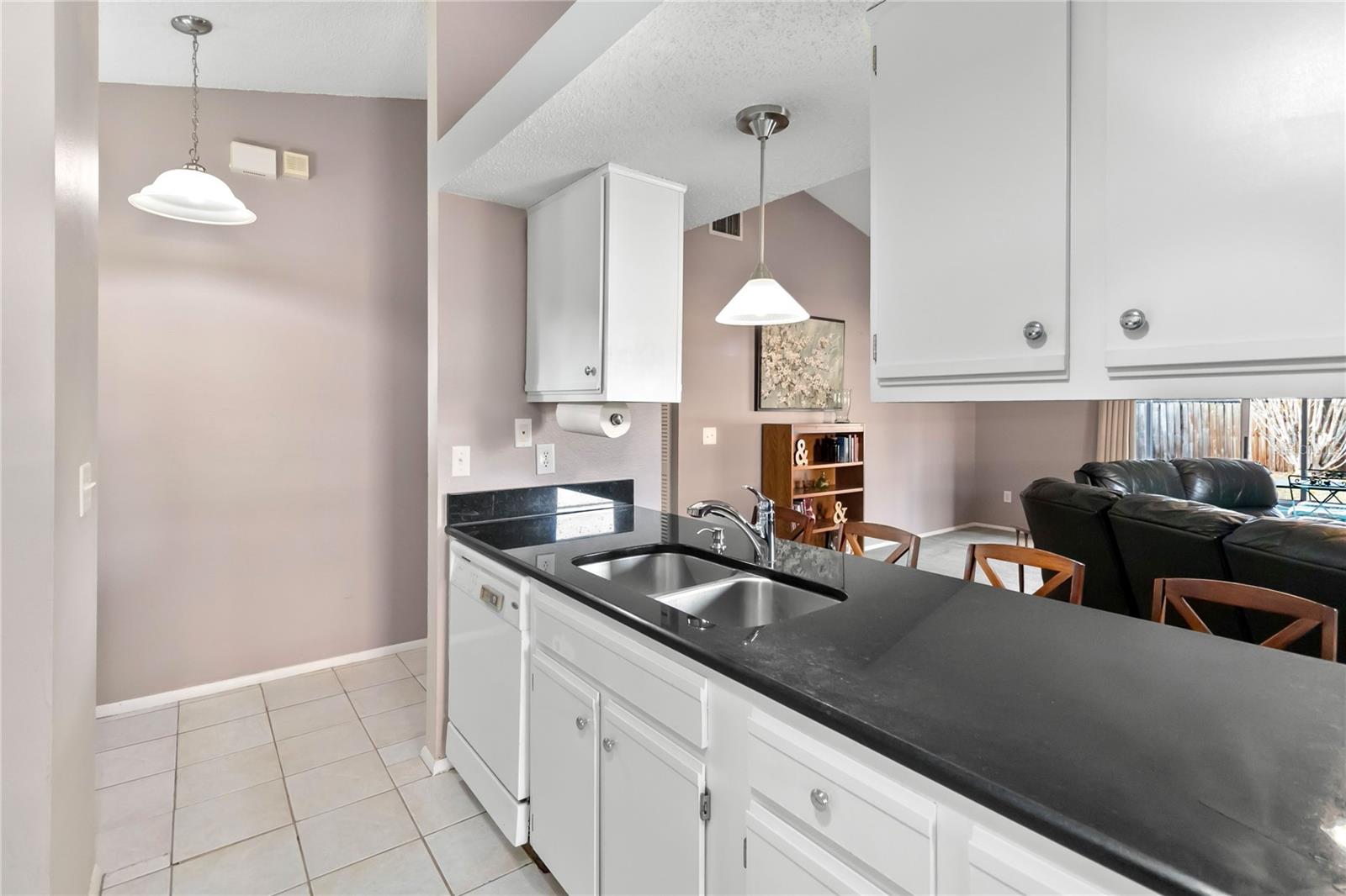 8024 LESIA CIR, ORLANDO, FL, 32835