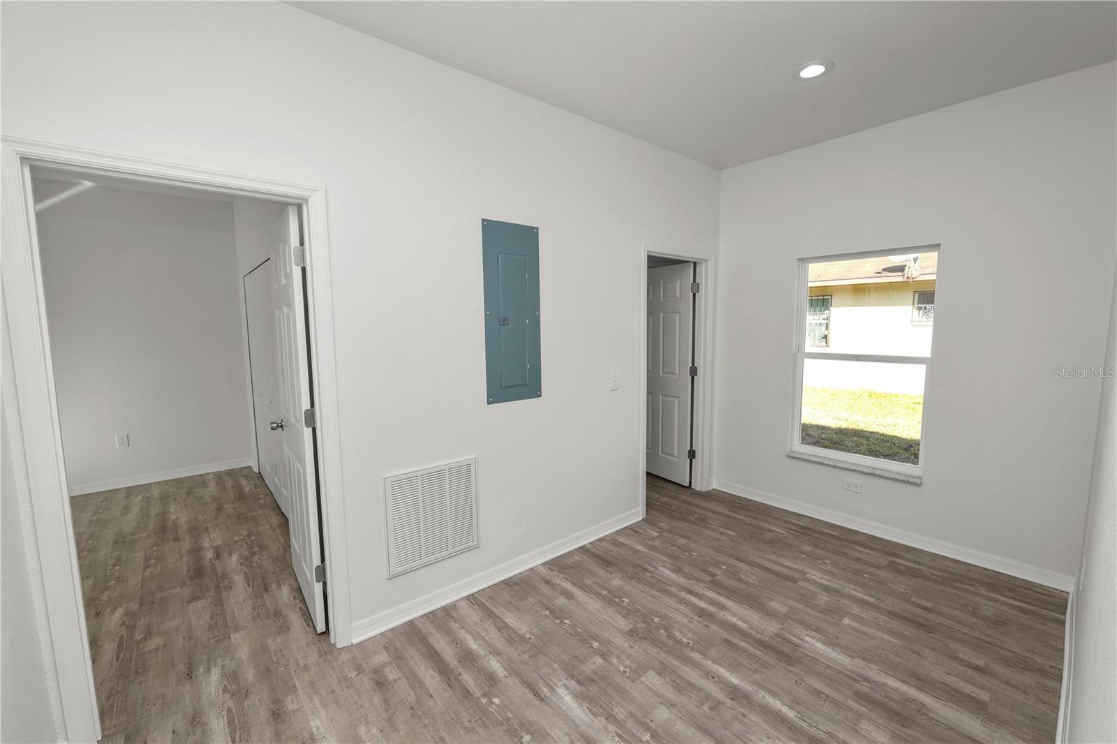 631 S WESTGATE AVE, LAKELAND, FL, 33815