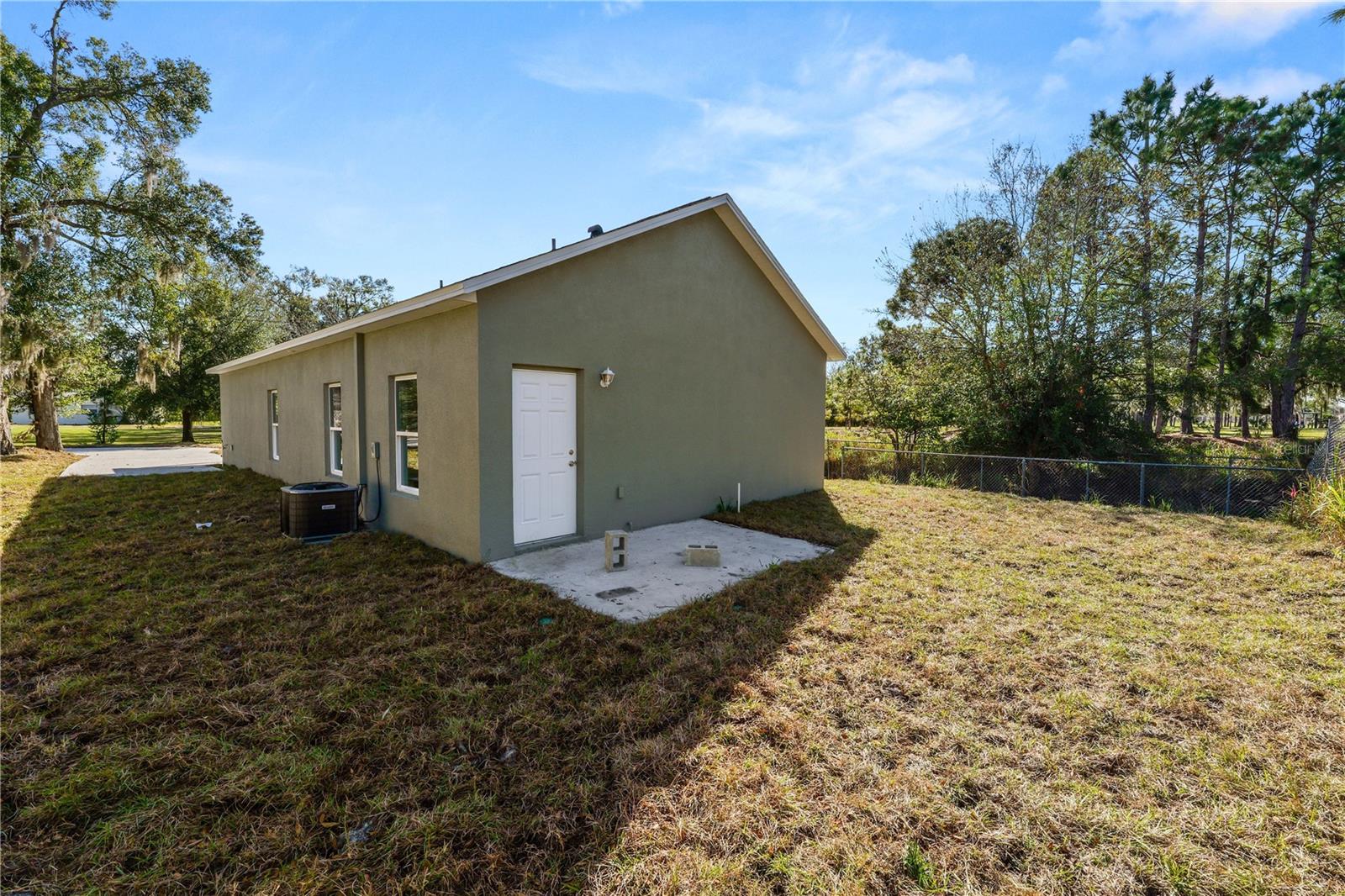 631 S WESTGATE AVE, LAKELAND, FL, 33815