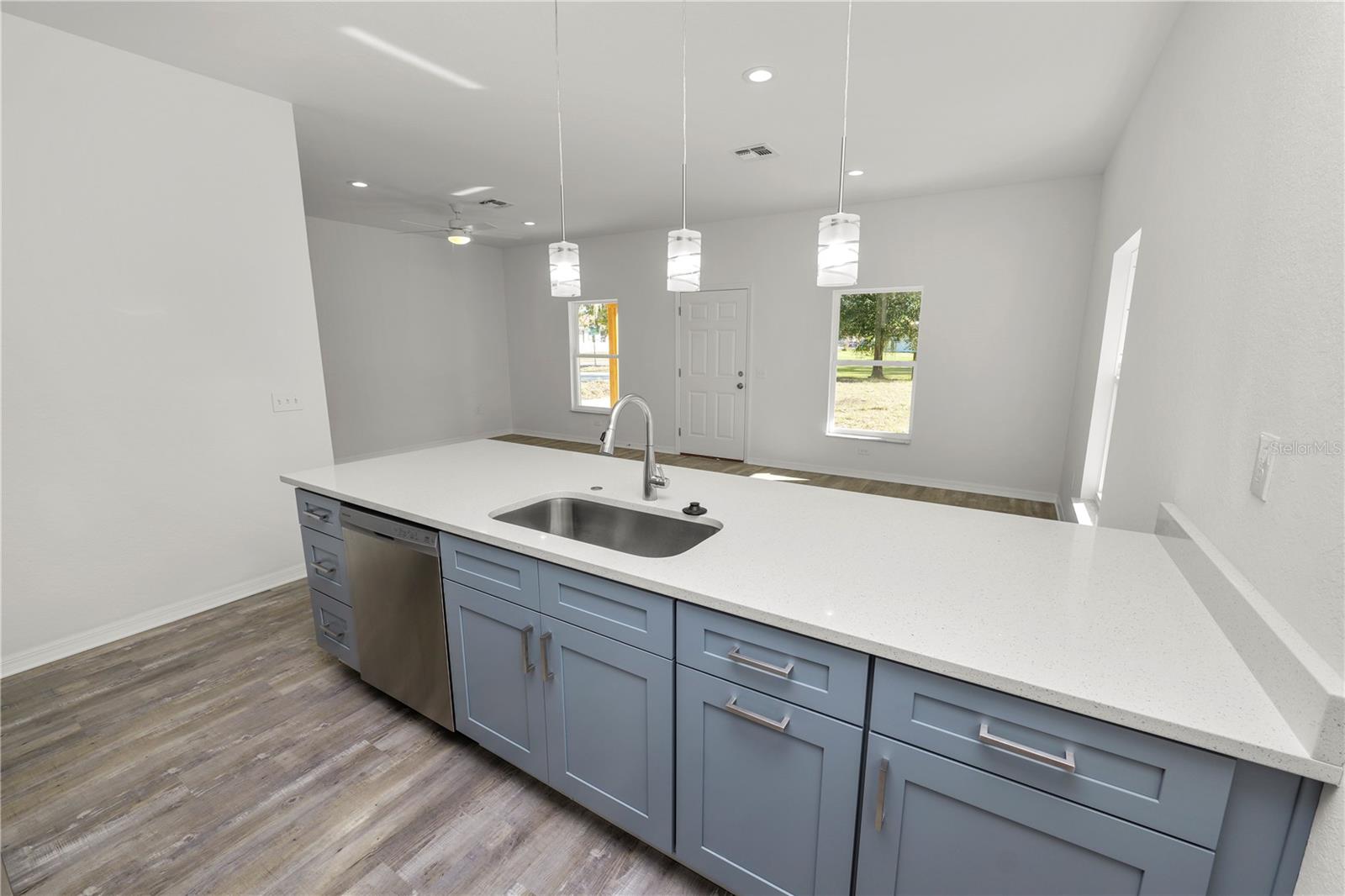 631 S WESTGATE AVE, LAKELAND, FL, 33815