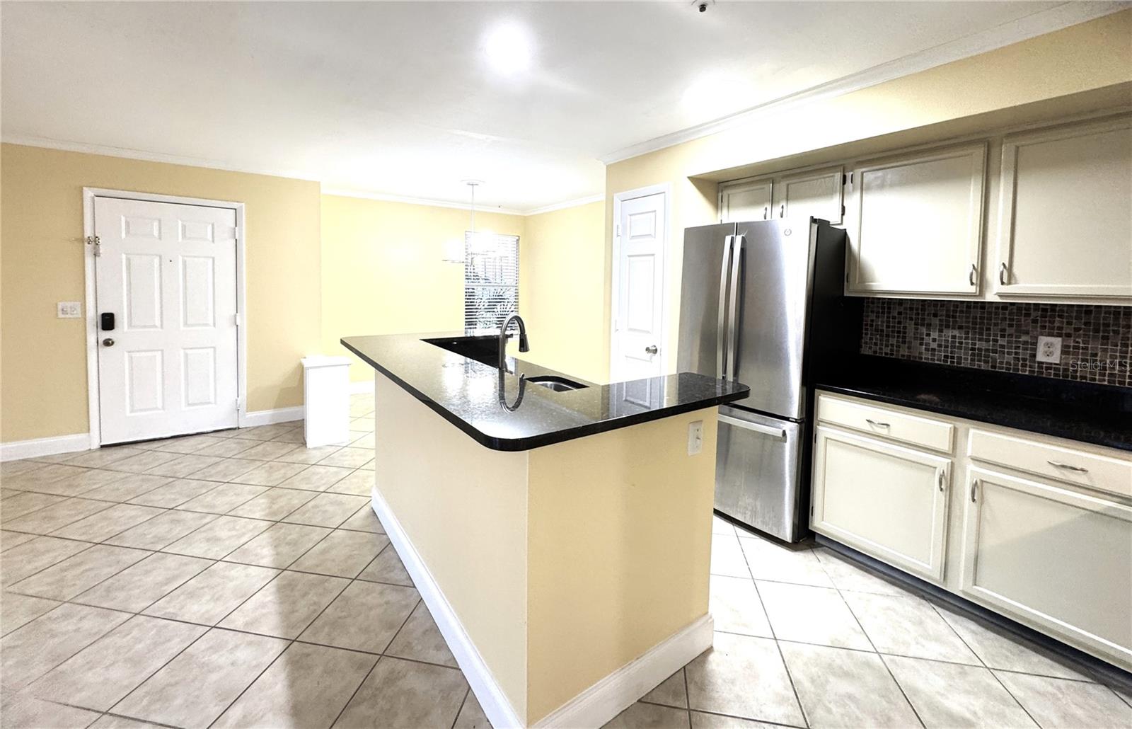 498 N PIN OAK PL #104, LONGWOOD, FL, 32779