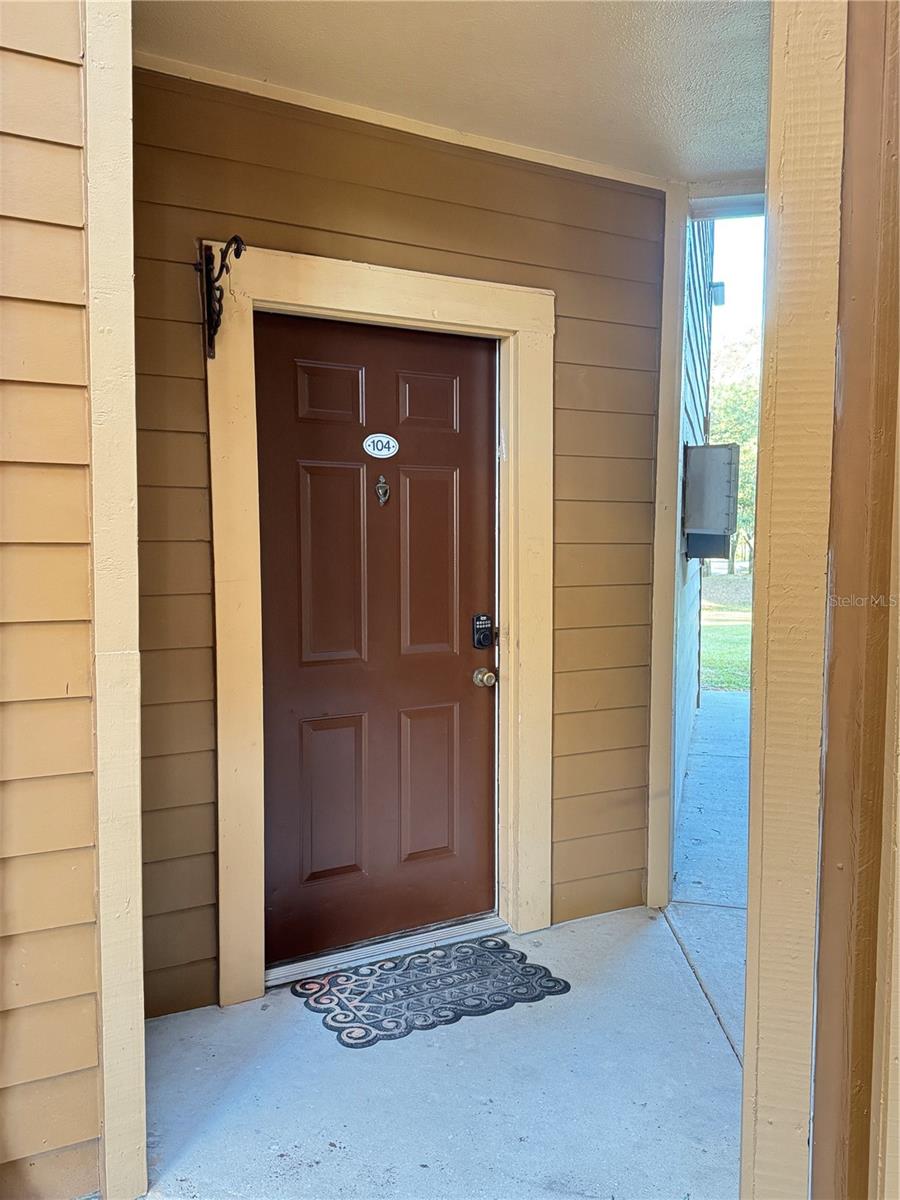498 N PIN OAK PL #104, LONGWOOD, FL, 32779