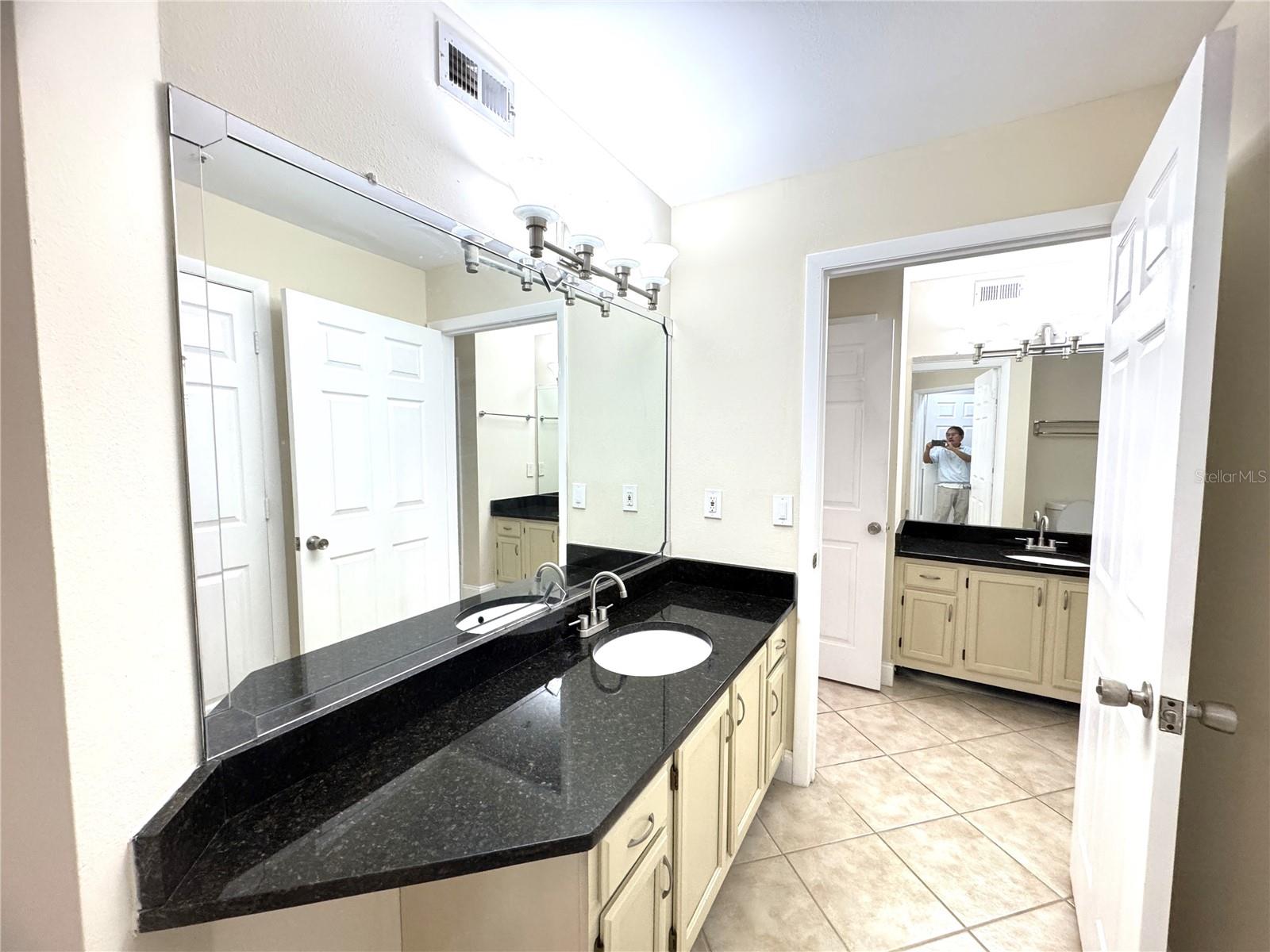 498 N PIN OAK PL #104, LONGWOOD, FL, 32779