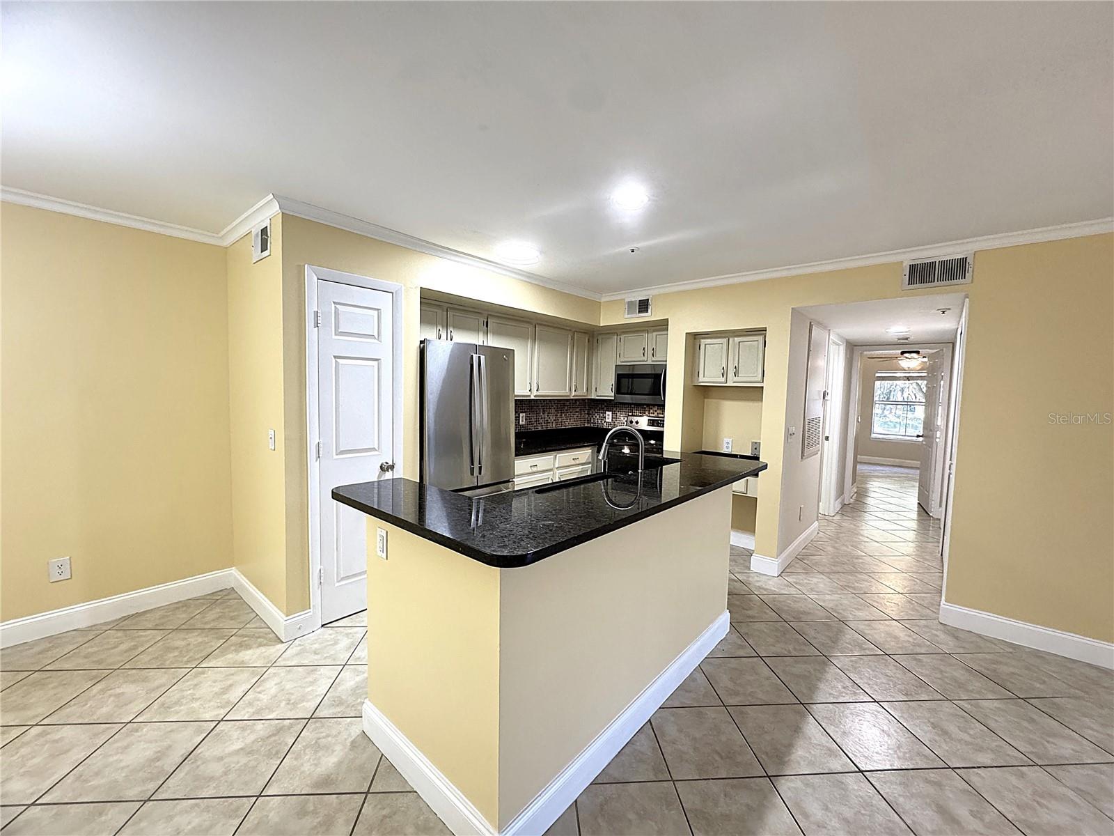 498 N PIN OAK PL #104, LONGWOOD, FL, 32779