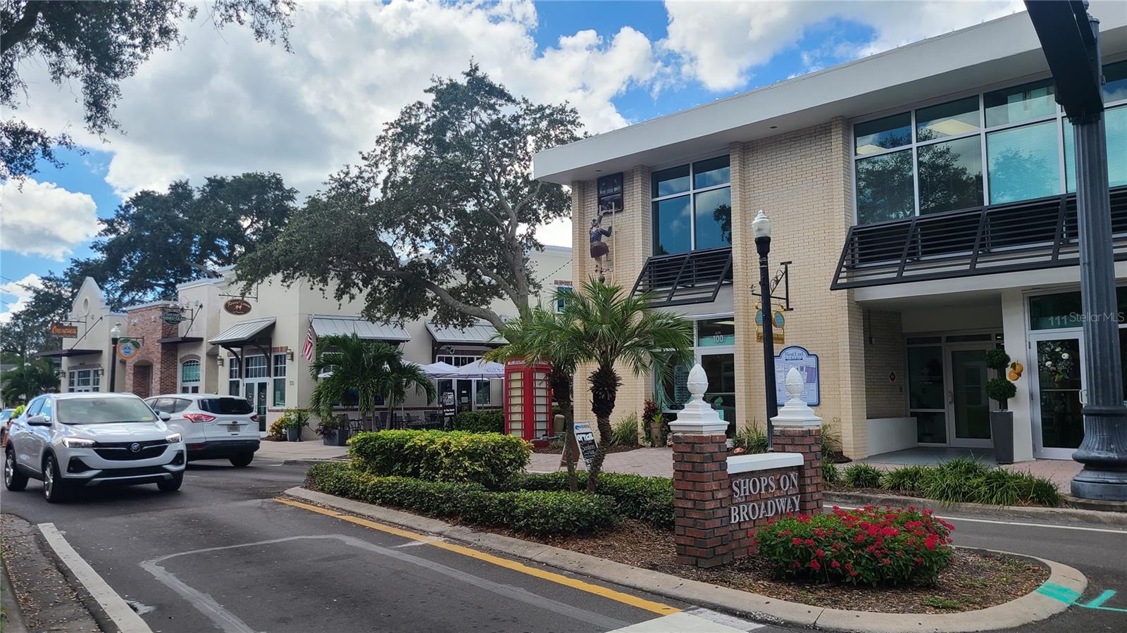 1825 DOUGLAS AVE, CLEARWATER, FL, 33755