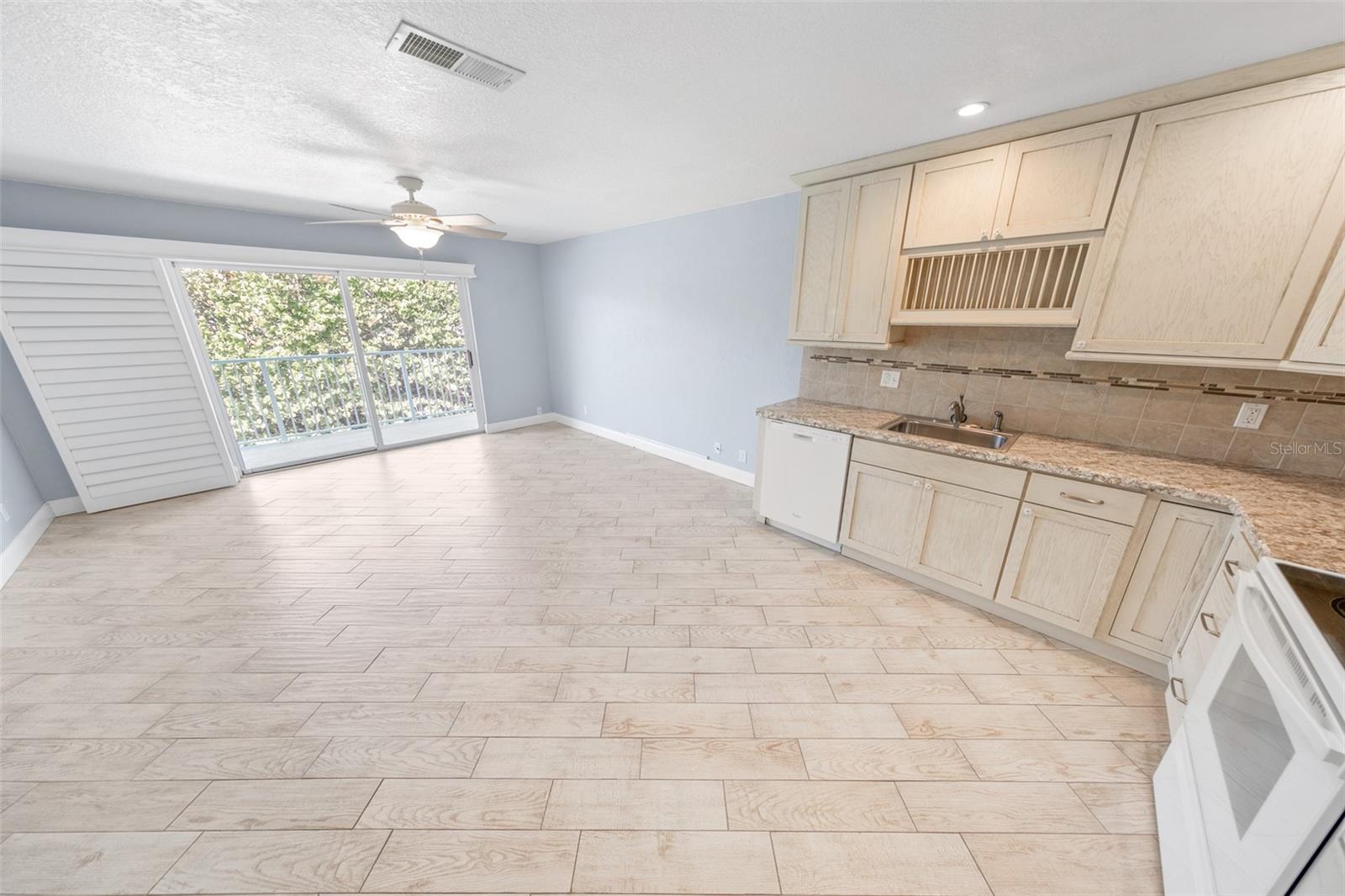 3641 S ATLANTIC AVE #221, DAYTONA BEACH, FL, 32118