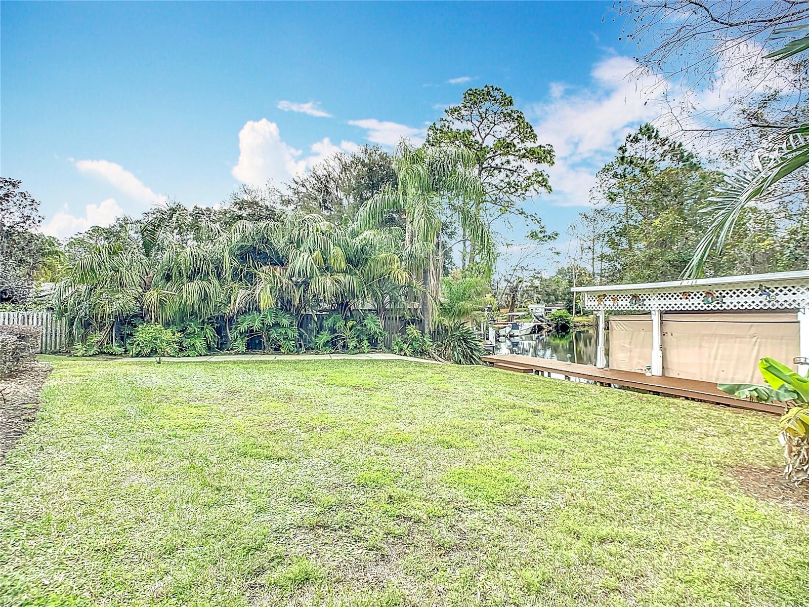11430 LAKE EUSTIS DR, LEESBURG, FL, 34788