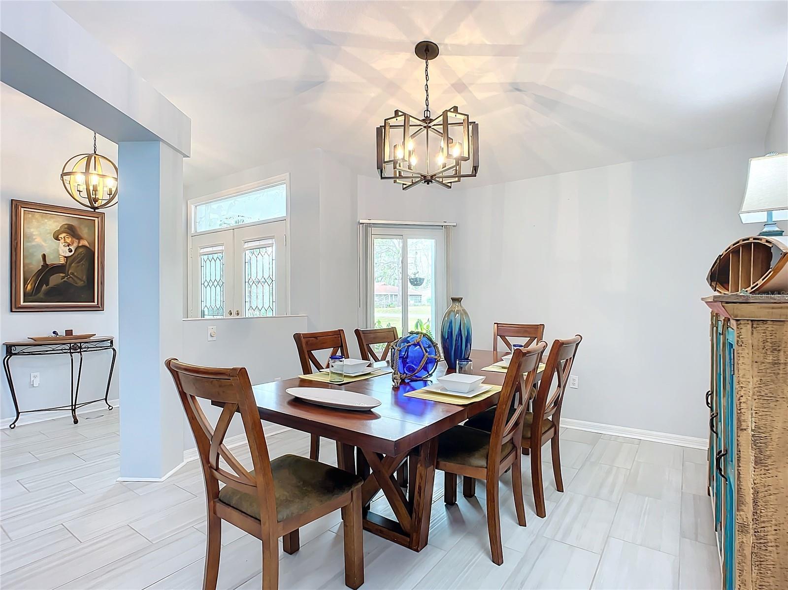 11430 LAKE EUSTIS DR, LEESBURG, FL, 34788