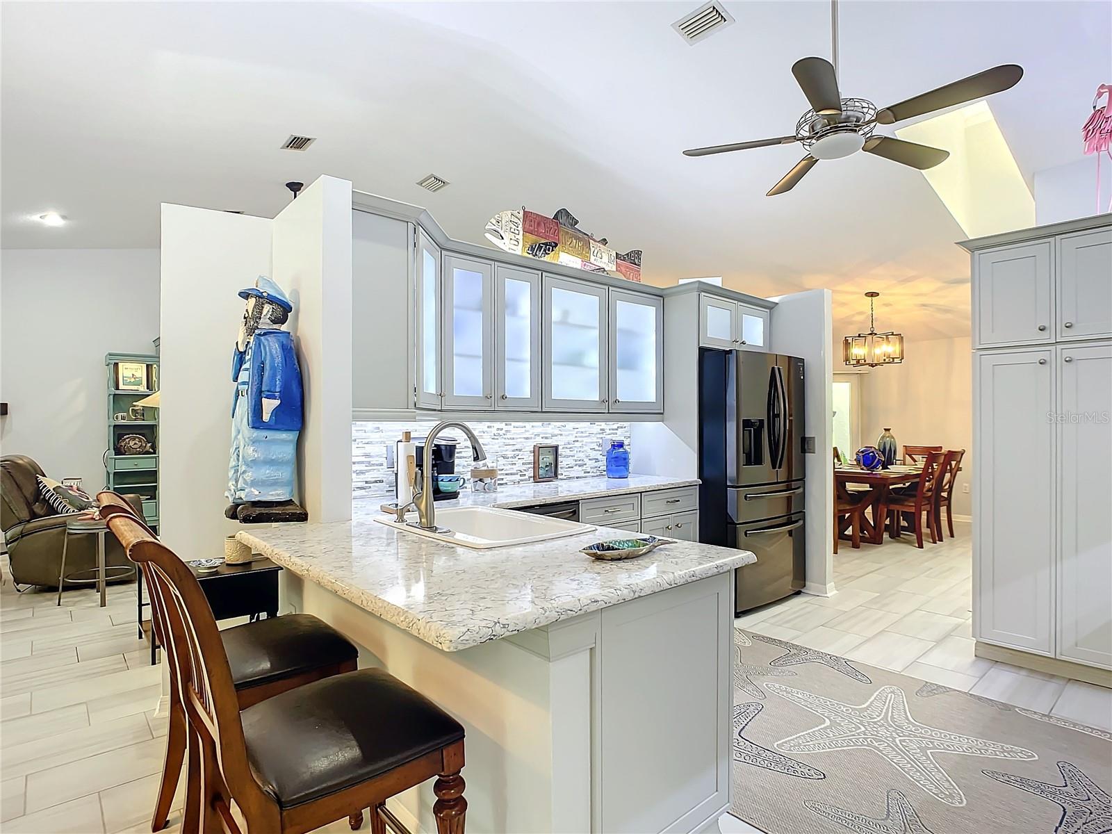 11430 LAKE EUSTIS DR, LEESBURG, FL, 34788