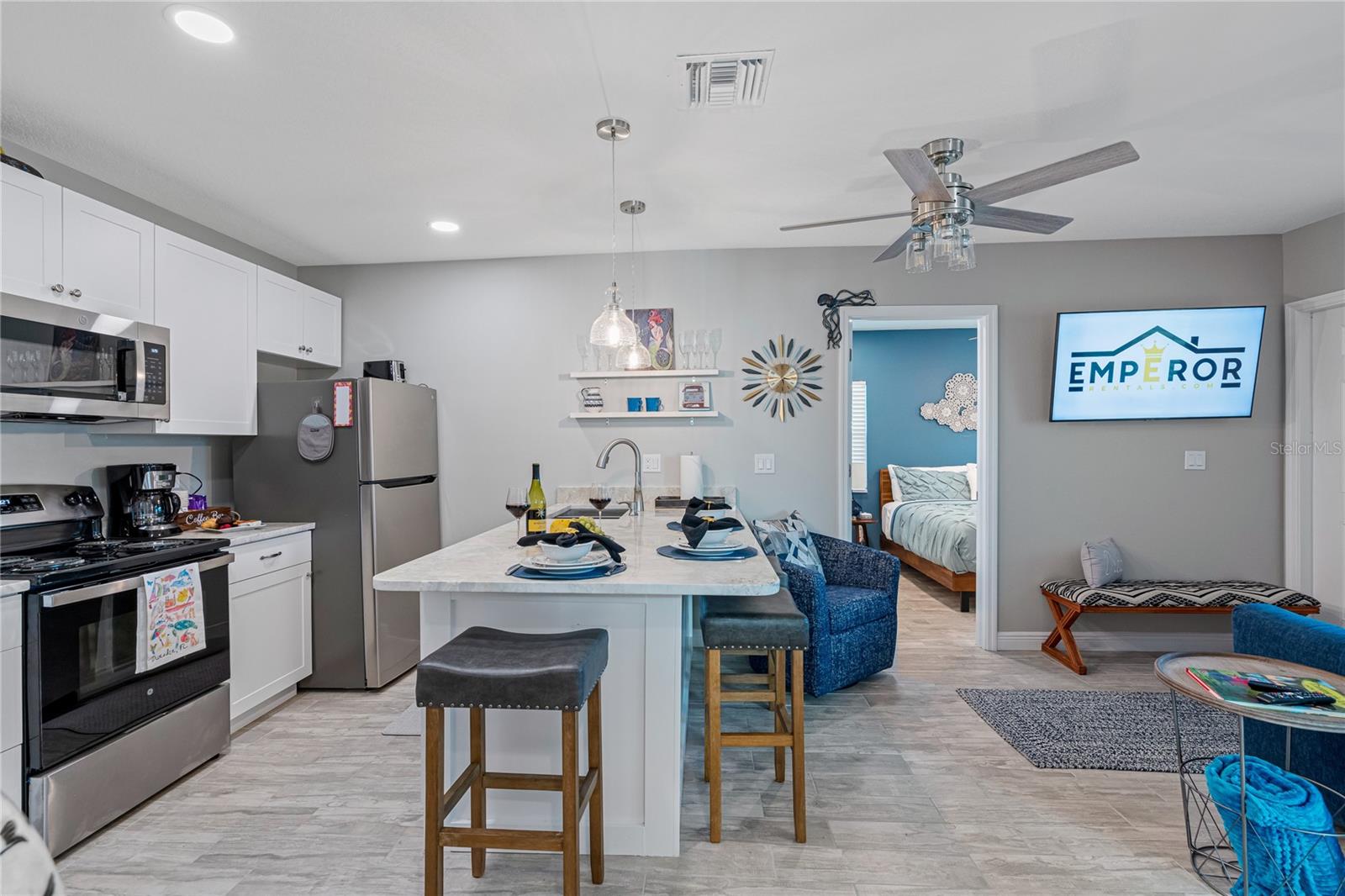 742 MAIN ST, DUNEDIN, FL, 34698