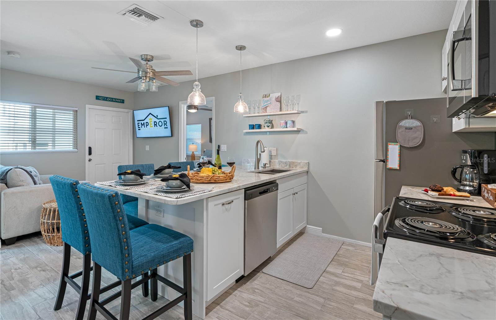 742 MAIN ST, DUNEDIN, FL, 34698